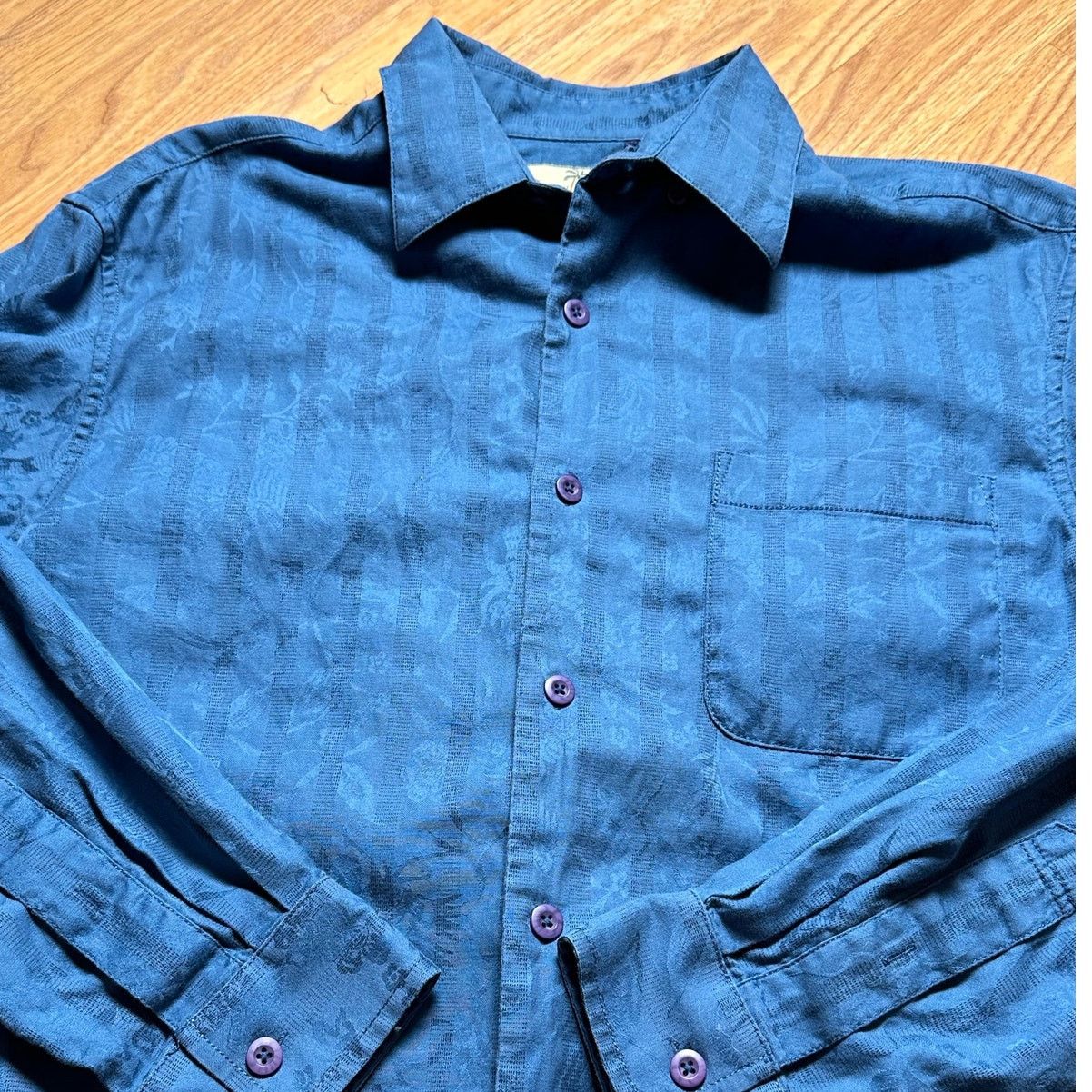 Tommy Bahama Small Vintage Tommy Bahamas Floral Hawaiian Button Down Size US XL / EU 56 / 4 - 3 Thumbnail
