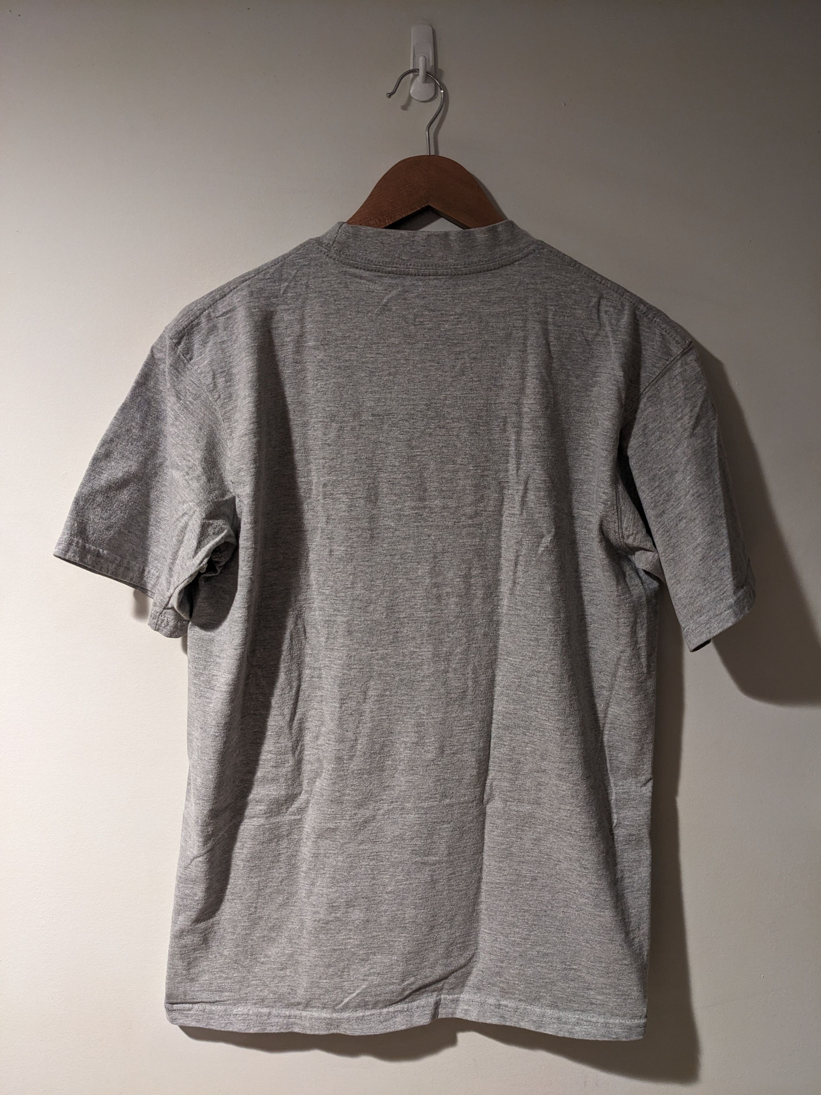 New York Yankees × Vintage Vintage Y2K New York Yankees Spell Out Logo MLB Gray T-Shirt Size US M / EU 48-50 / 2 - 5 Thumbnail