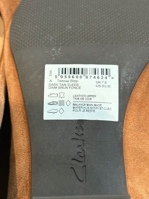 Clarks “Teresa” Step Pump in Dark Tan Suede Size US 9.5 / IT 39.5 - 9 Thumbnail