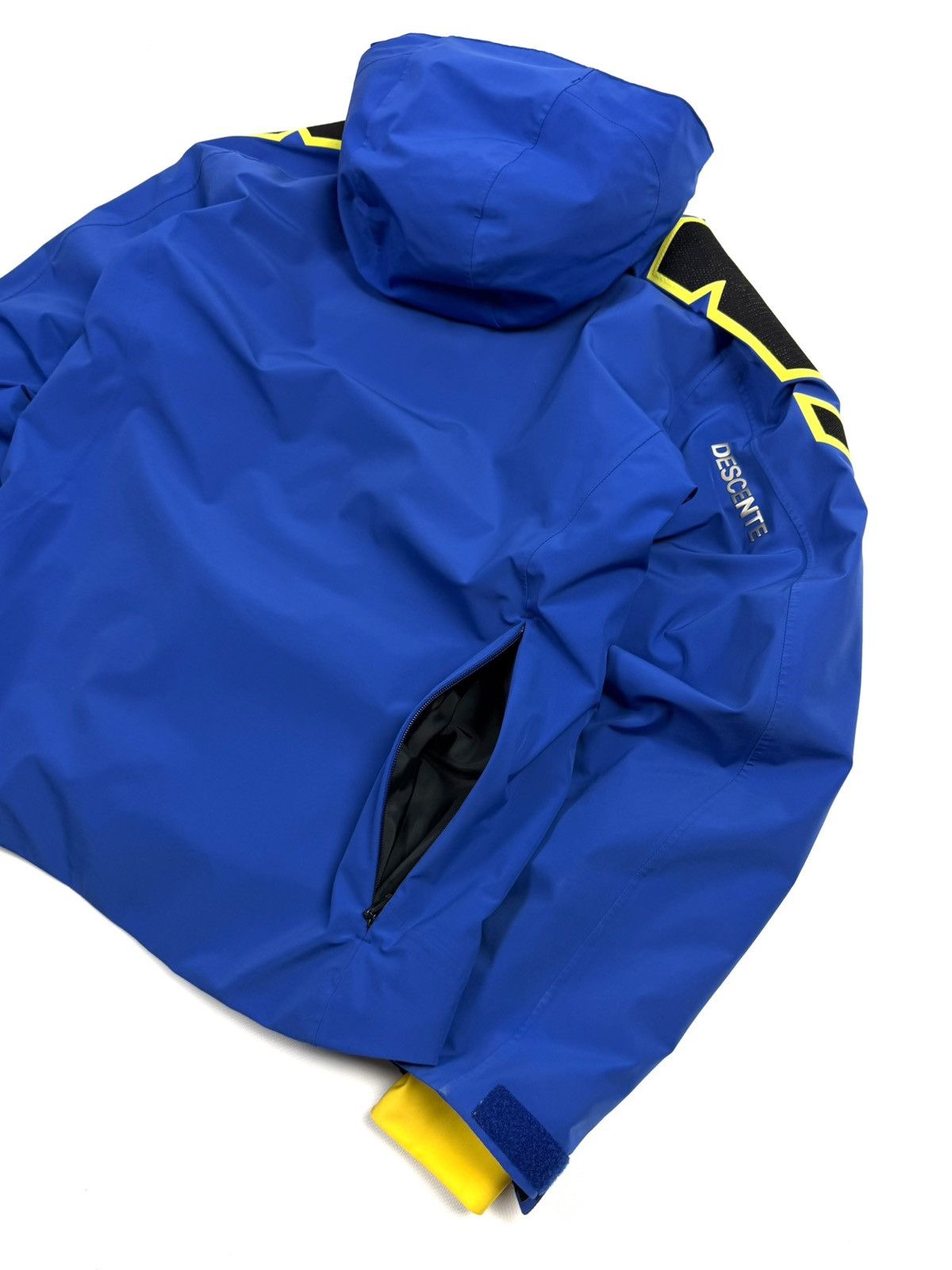 Descente Descente Ski Jacket Waterproof 20K Alpine Outdoor Gorpcore Size US L / EU 52-54 / 3 - 10 Thumbnail