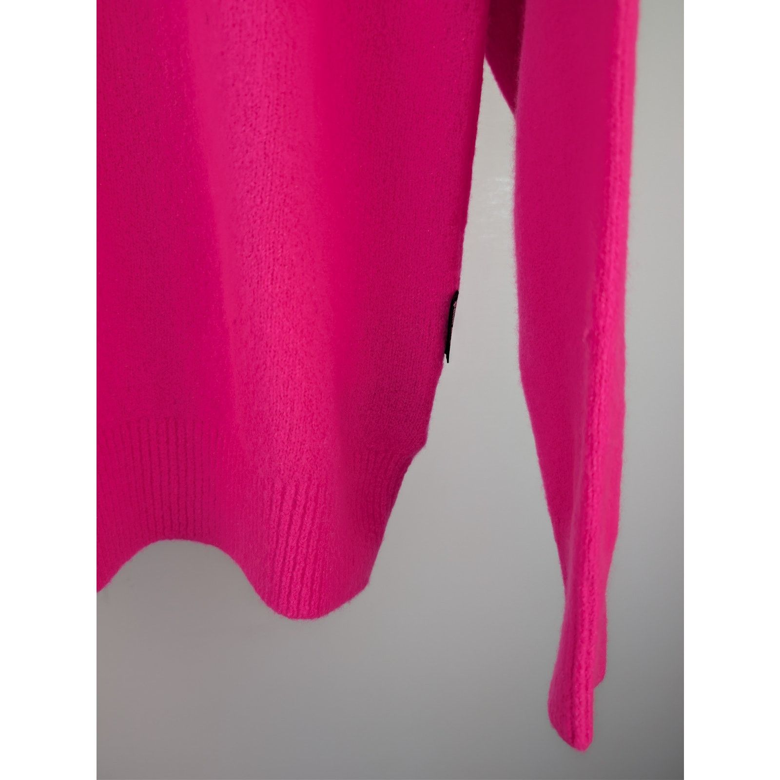 Palm Angels o1rshd1 Basic Logo Sweater in Fuchsia / Black Size US XS / EU 42 / 0 - 7 Thumbnail