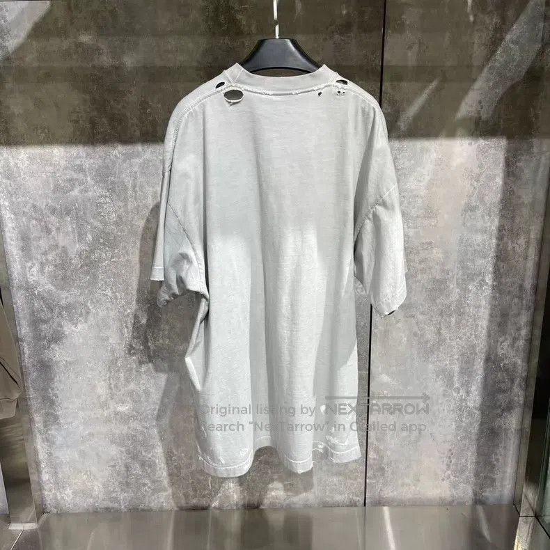 Balenciaga Balenciaga Flame White Short Sleeve Size US S / EU 44-46 / 1 - 2 Thumbnail