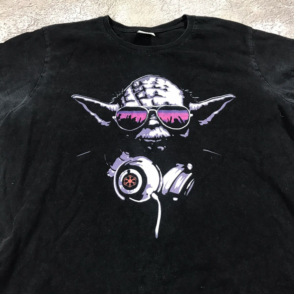 Vintage Vintage 90s Yoda DJ Graphic Tee Star Wars Skate Grunge L Size US L / EU 52-54 / 3 - 2 Thumbnail
