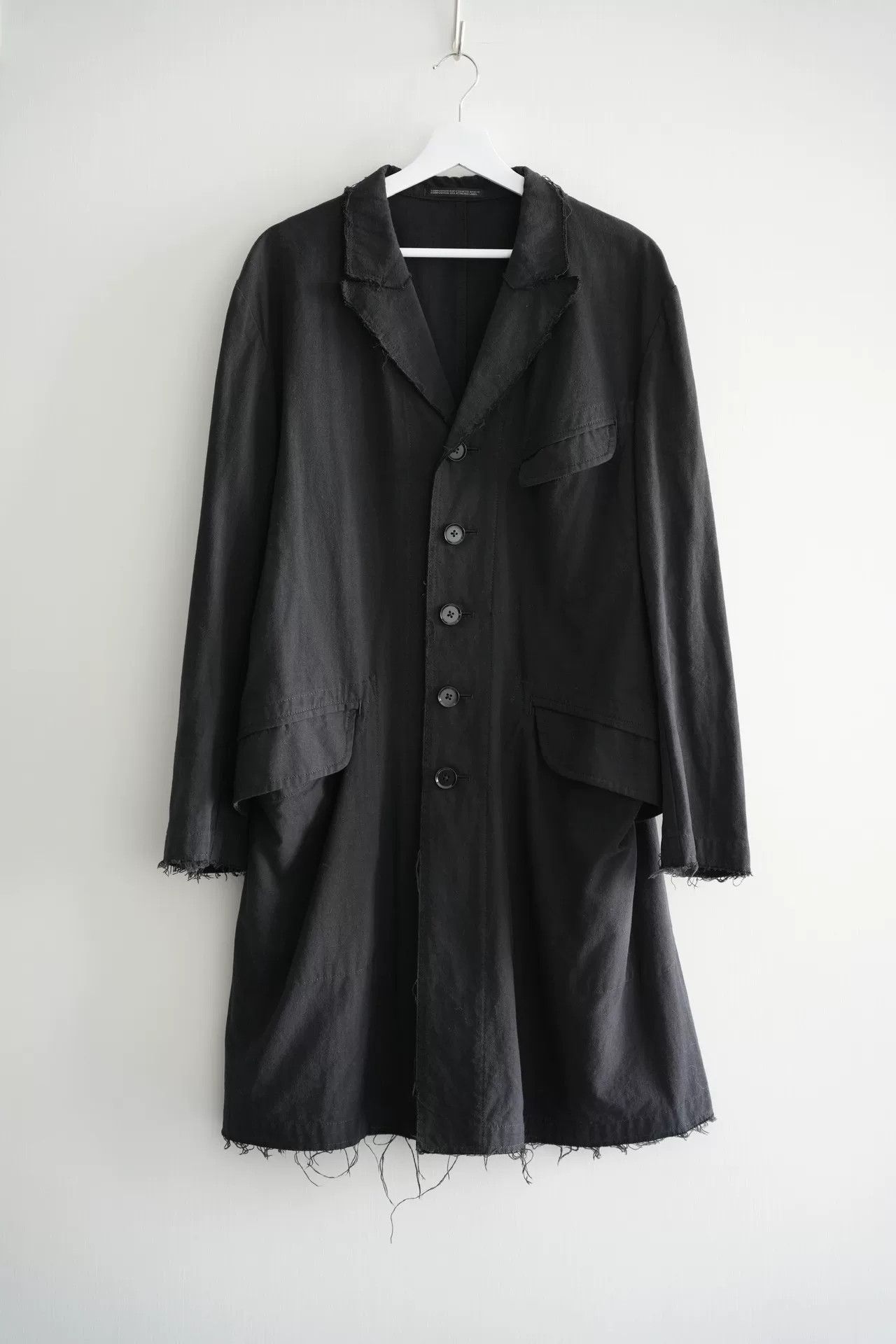 Yohji Yamamoto Yohji Yamamoto Black Distressed Coat Size US S / EU 44-46 / 1 - 1 Thumbnail