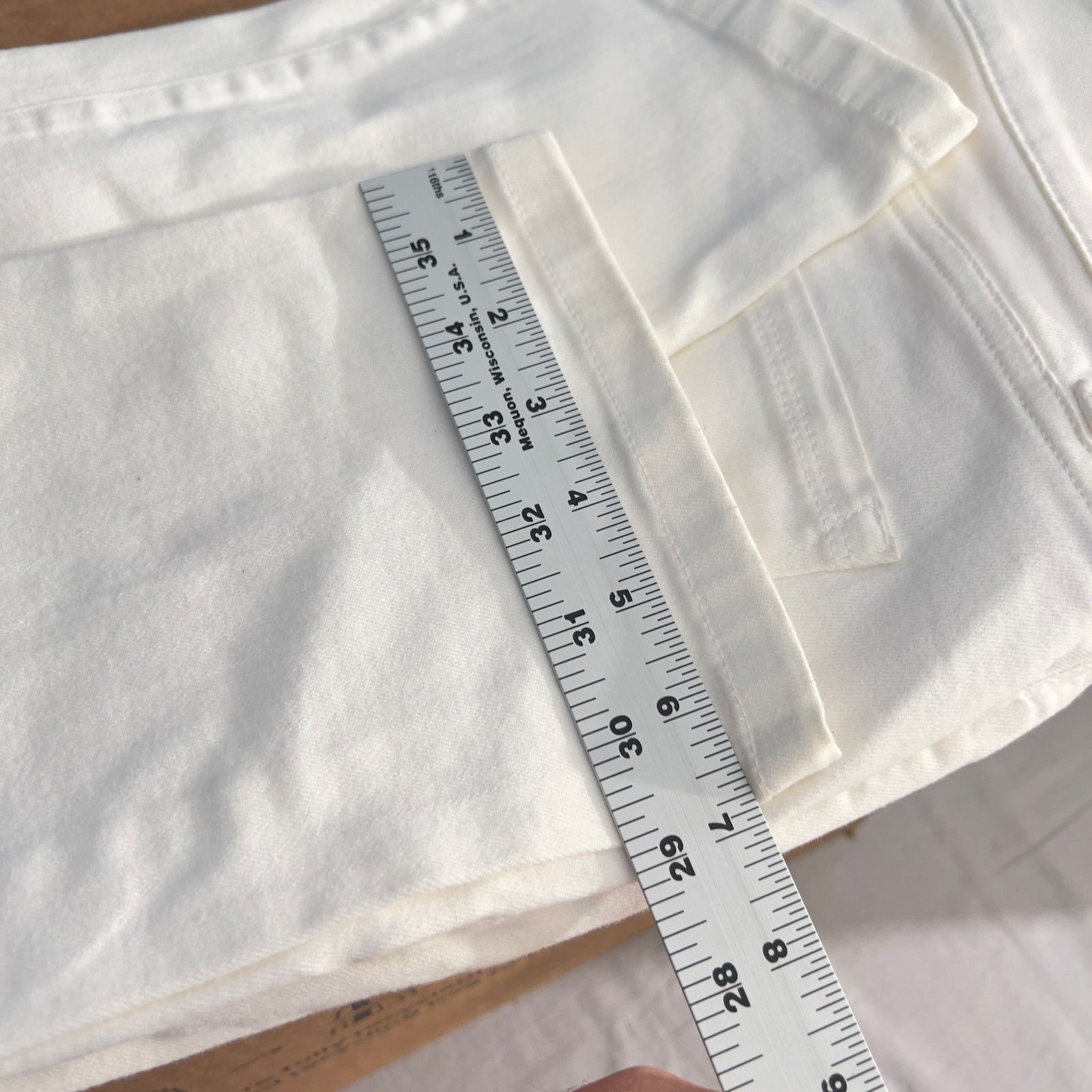 L.L. Bean L.L. Bean Stretch Jeans Woman 12 Classic Fit Upstretched 32W Size 32" / US 10 / IT 46 - 10 Thumbnail