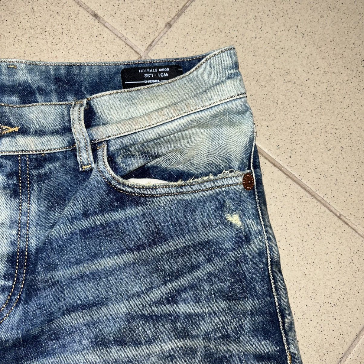 Diesel Vintage Diesel D-Kras Slim Distressed Jeans – Made in Italy Size US 31 - 7 Thumbnail