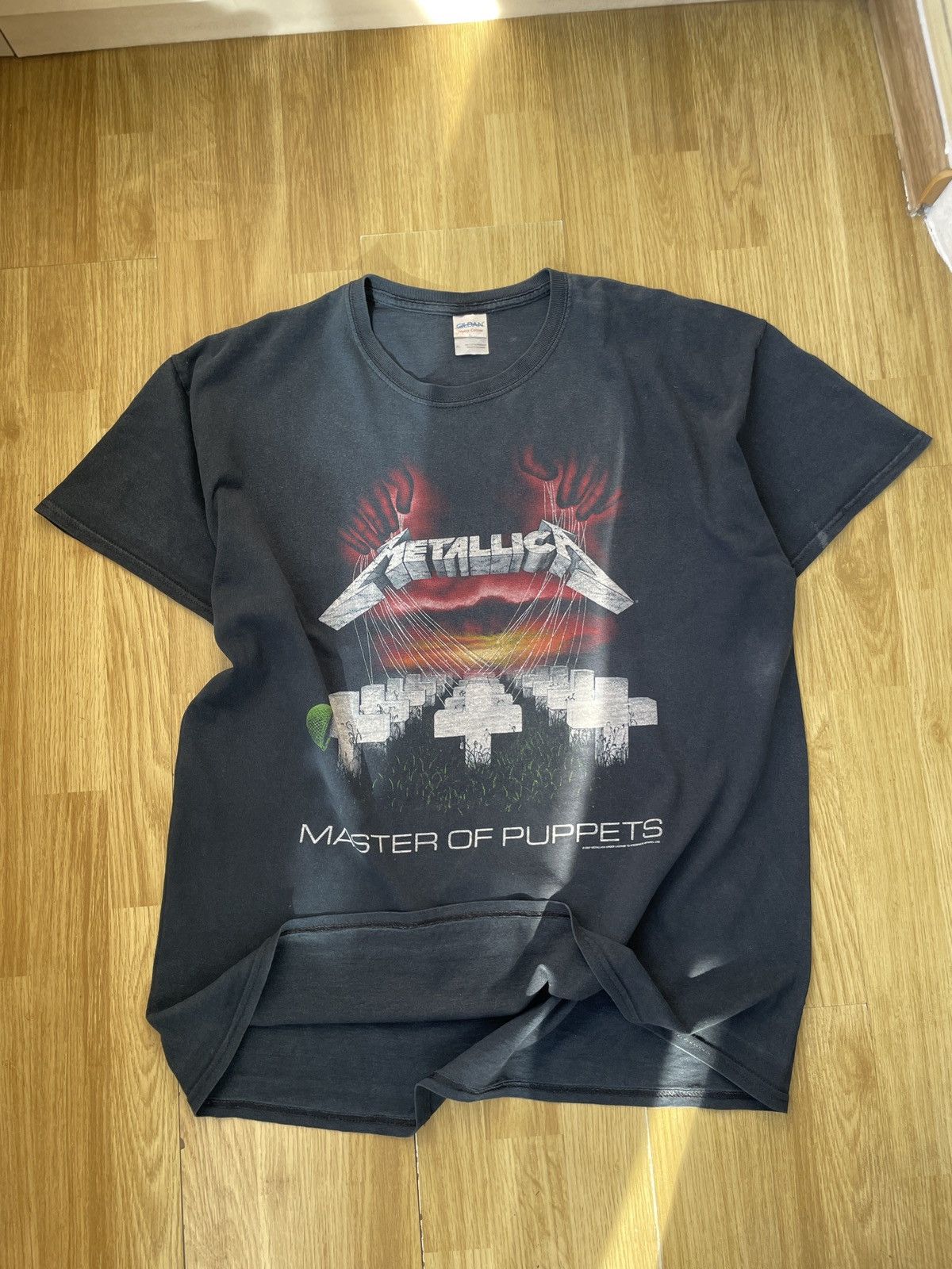 Metallica Vintage Faded Metallica Master of Puppets 2007 T shirt Size US XL / EU 56 / 4 - 3 Thumbnail