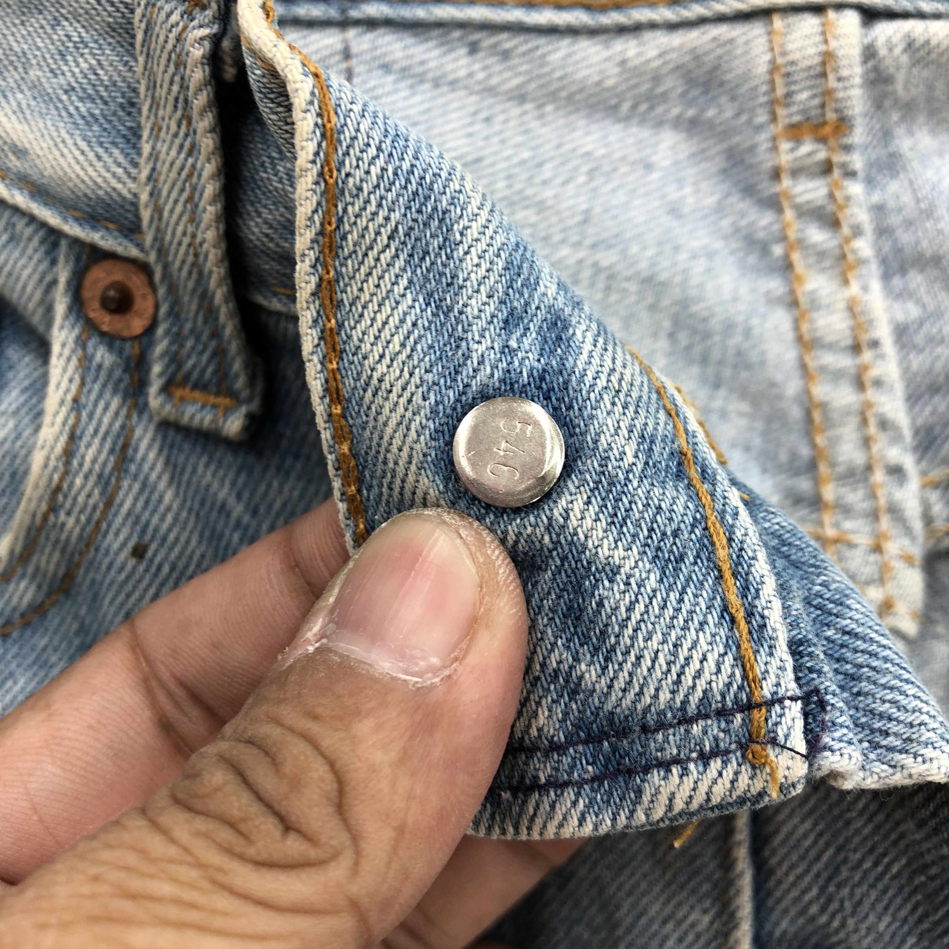 Levi's Vintage Levi's 501xx Sun Faded Jeans Levis Light Wash Denim Size 28" / US 6 / IT 42 - 7 Thumbnail