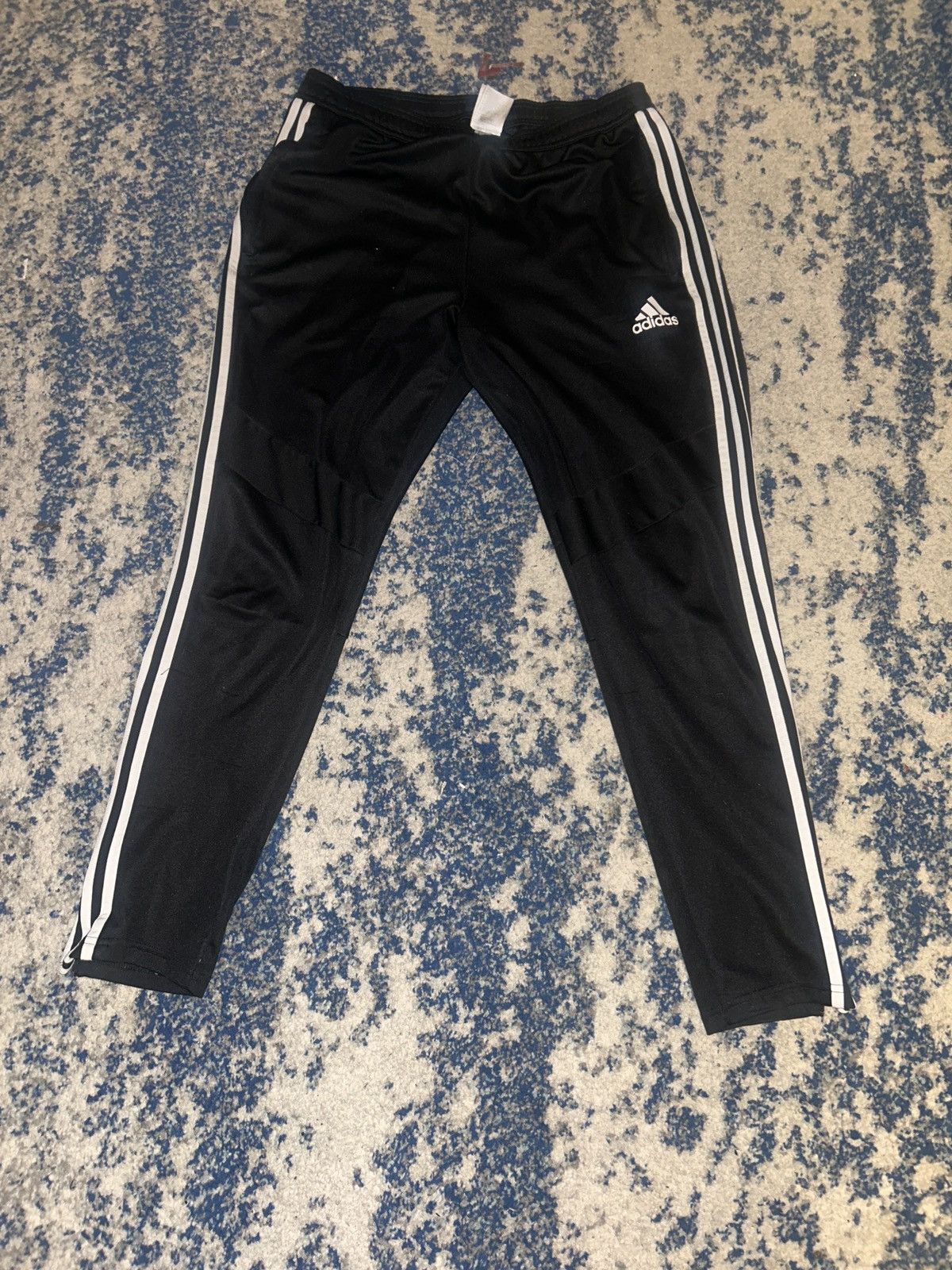 Adidas Adidas Black Sweatpants Size US 32 / EU 48 - 1 Thumbnail