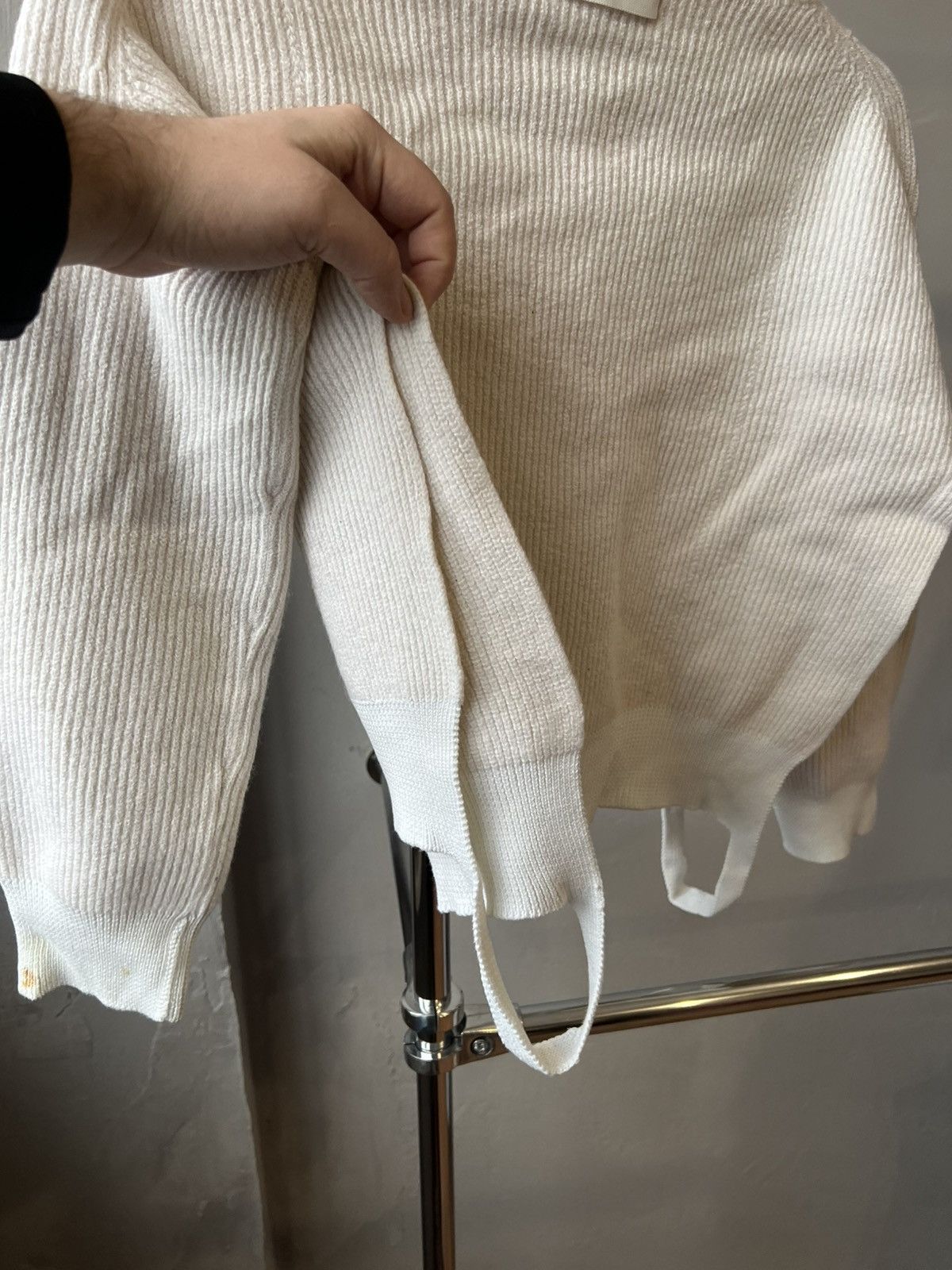 Helmut Lang HELMUT LANG CASHMERE/WOOL ASYMMETRIC WHITE SWEATER KNIT SZ S Size S / US 4 / IT 40 - 14 Thumbnail