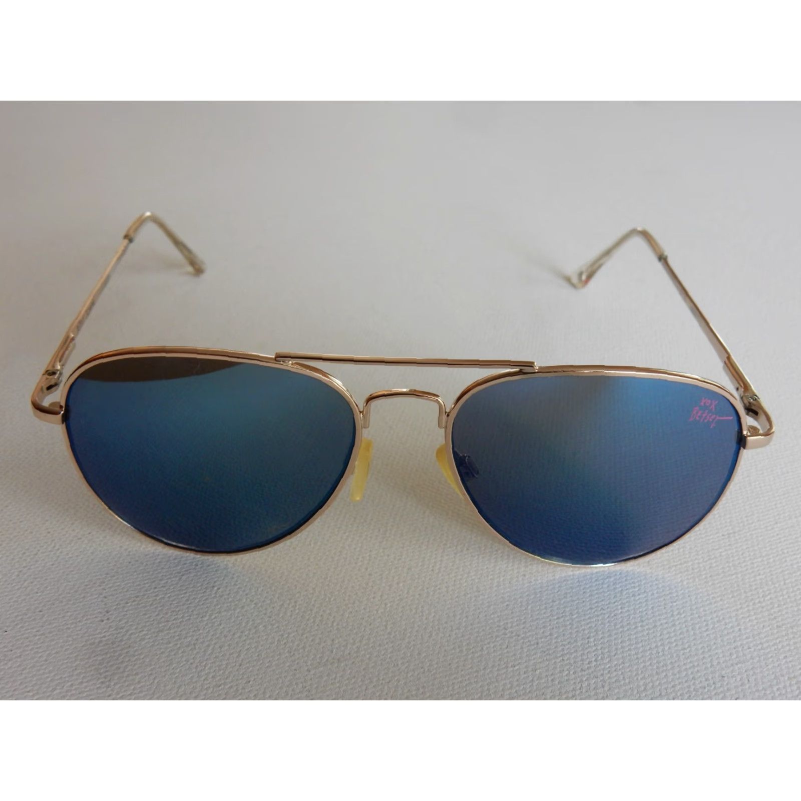 Betsey Johnson VINTAGE Betsey Johnson Sunglasses Women Gold Aviator Small Scratches Size ONE SIZE - 2 Thumbnail