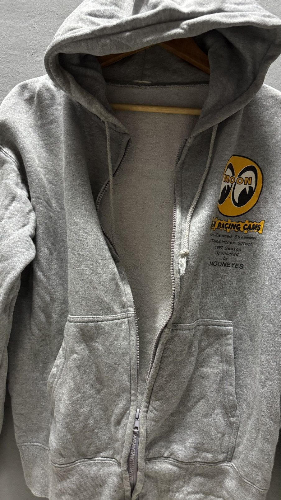 Sports Specialties × Vintage Vintage Hoodie Mooneyes Size US L / EU 52-54 / 3 - 5 Thumbnail