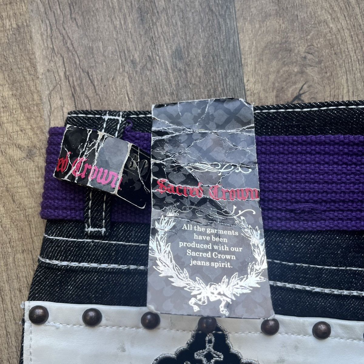 Affliction × Vintage CRAZY Y2K Sacred Crown Gothic Embroidered Denim jeans 30x32 Size US 30 / EU 46 - 5 Thumbnail