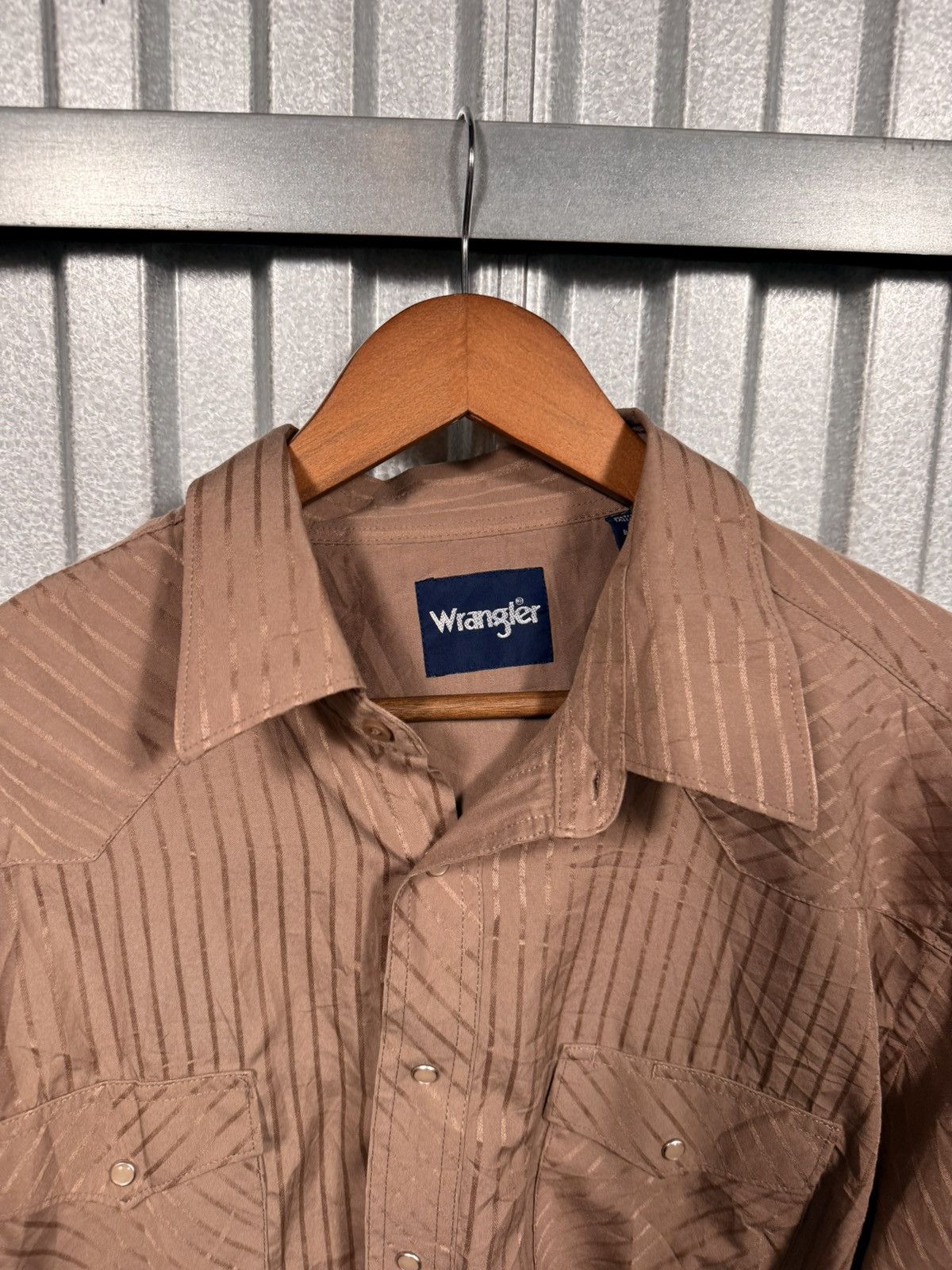 Wrangler Vintage Wrangler Pearl Snap Pinstripe Beige Western Shirt Size US L / EU 52-54 / 3 - 6 Thumbnail