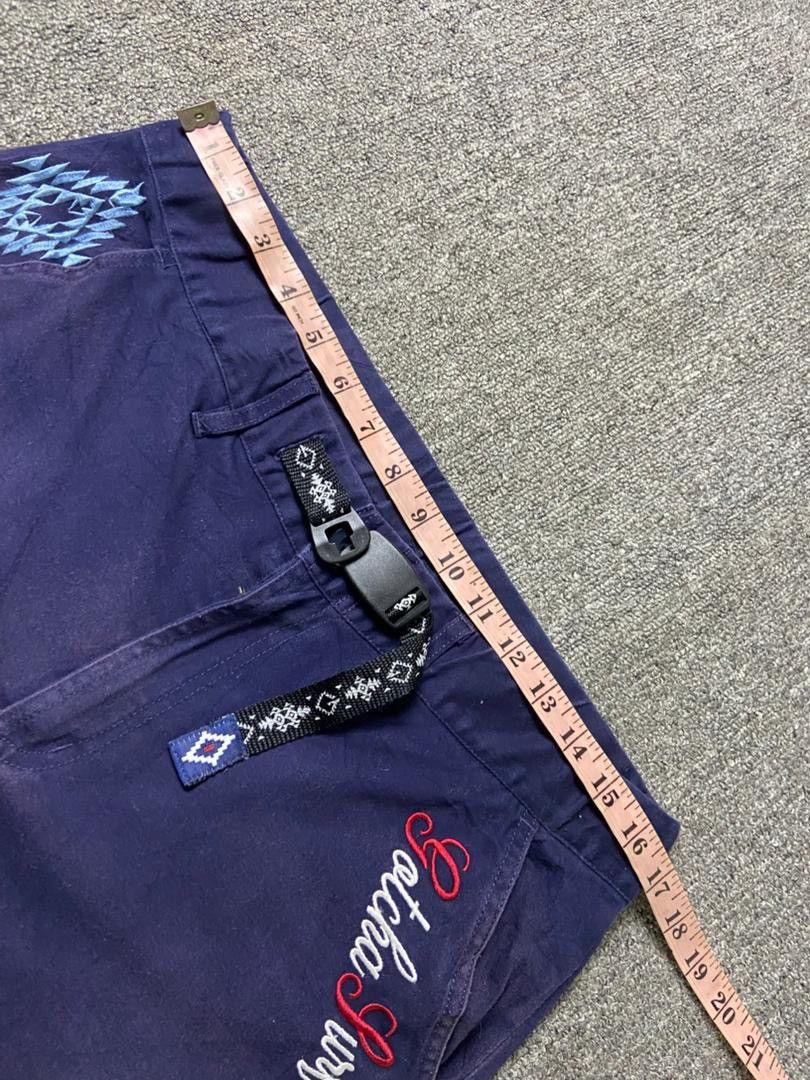 Japanese Brand Gotcha Japanese Brand Men’s Surf Shorts (191) Size US 33 - 7 Thumbnail