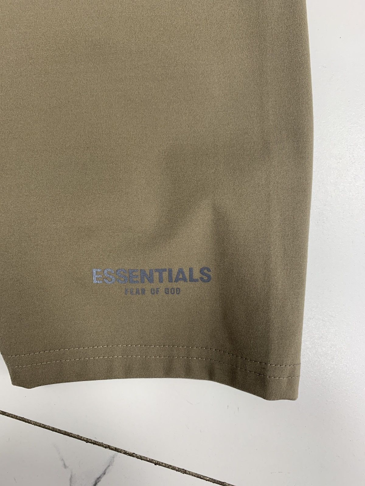 Essentials Fear of God Essentials Athletic Biker Shorts "Moss/Goat" Size US 32 / EU 48 - 6 Thumbnail
