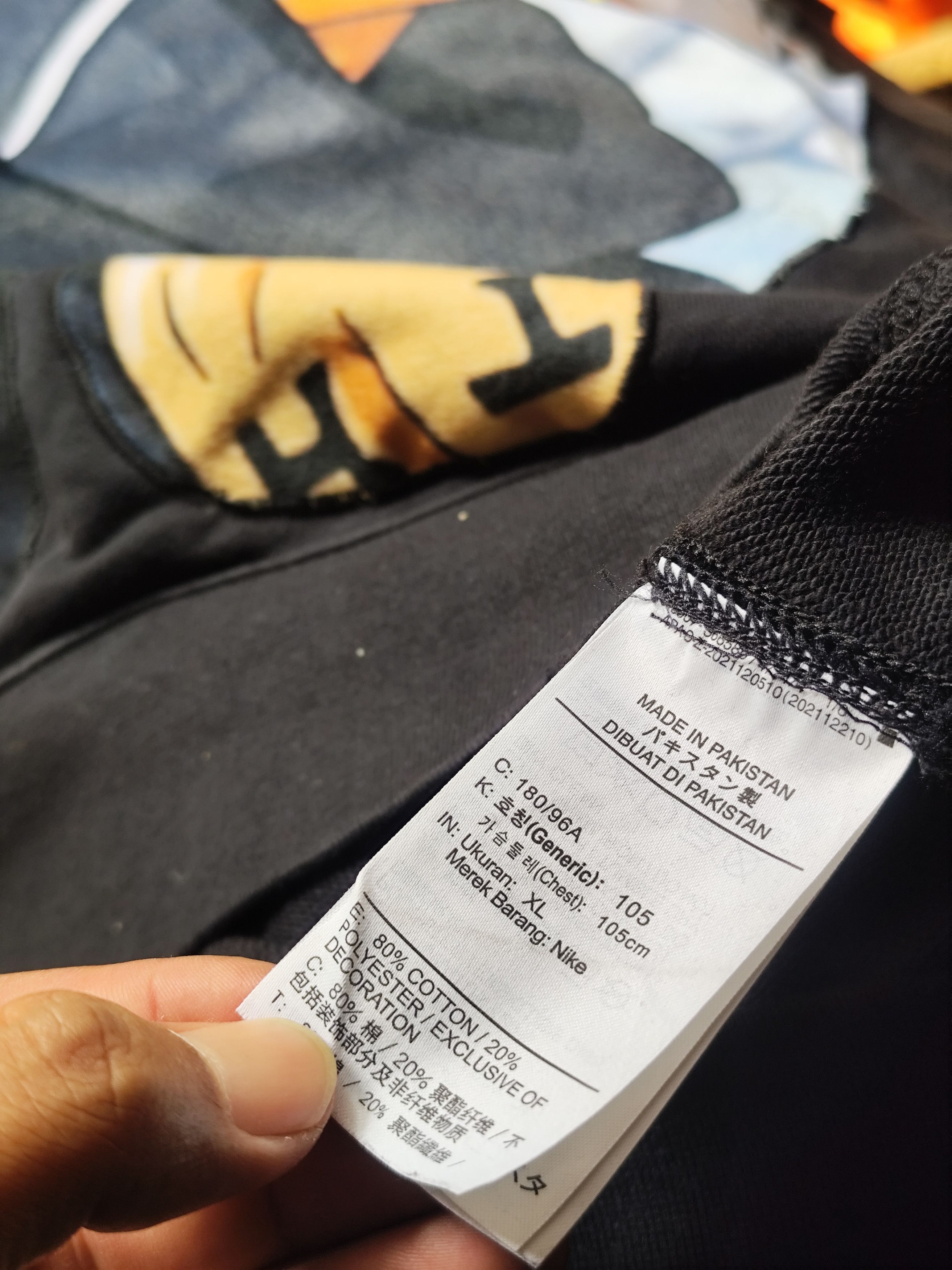 Anime One Piece : Trafalgar D. Water Law x Nike Sweatshirt Size US XL / EU 56 / 4 - 7 Thumbnail