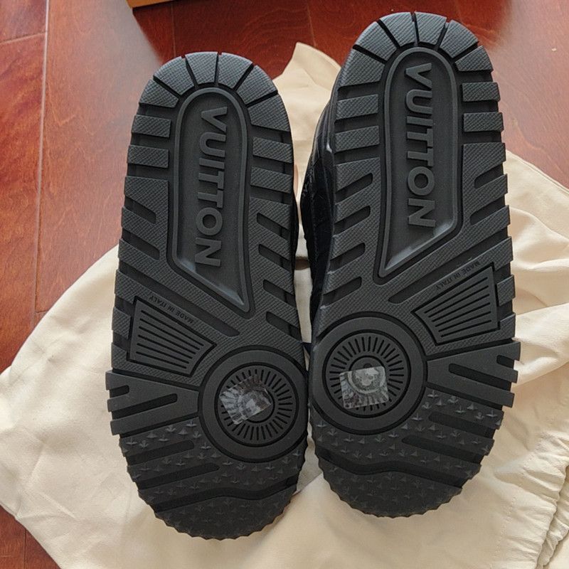 Louis Vuitton Louis Vuitton Trainer Maxi Leather Sneakers for Everyone -2 Size US 8 / EU 41 - 4 Thumbnail