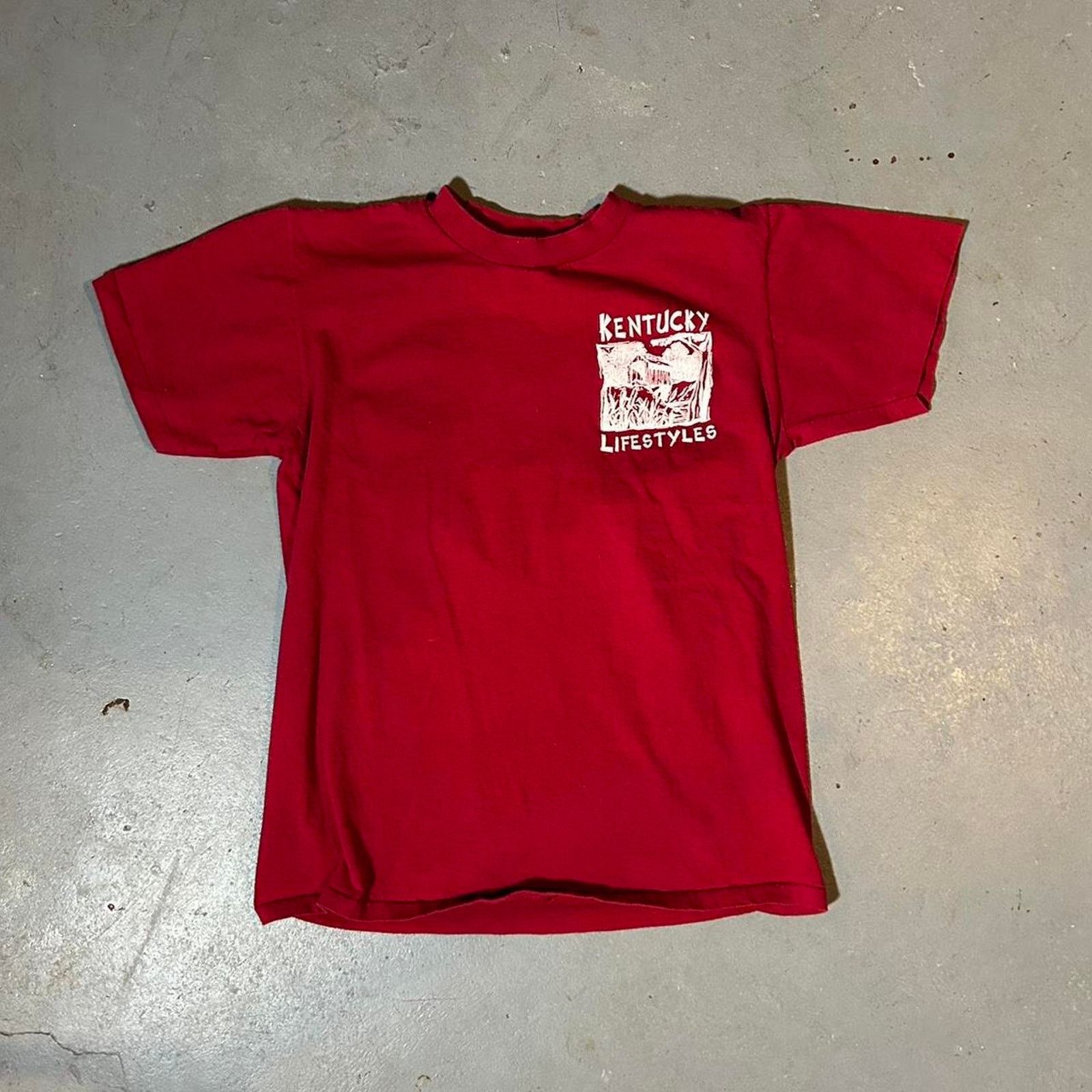 Disney 90s burgundy red kentucky life Size US M / EU 48-50 / 2 - 5 Thumbnail
