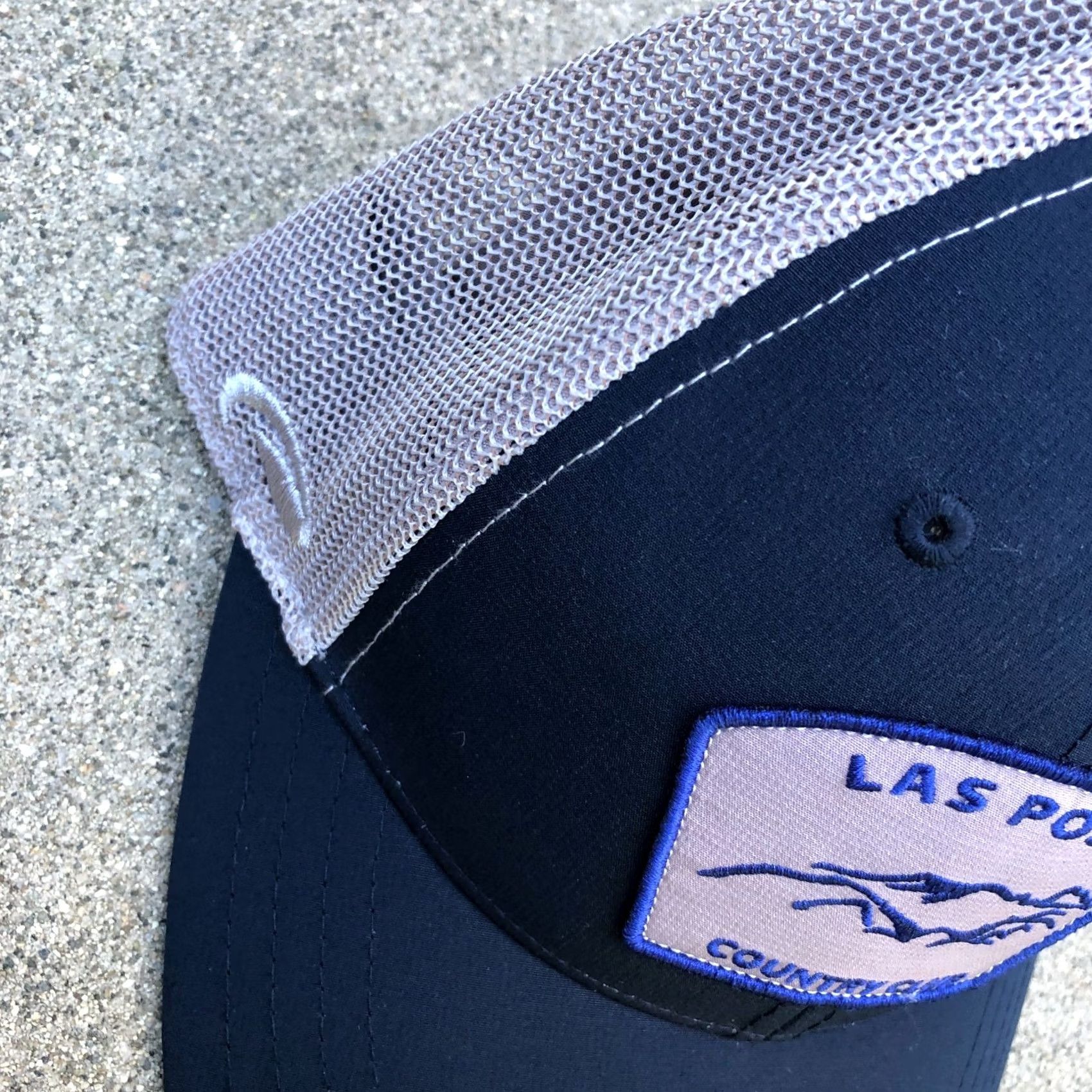 Vintage PUKKA LAS POSAS COUNTRY CLUB Trucker Hat Men's Golf Camarillo Blue Cap Adjustable One Size Cap Blue Size ONE SIZE - 4 Thumbnail