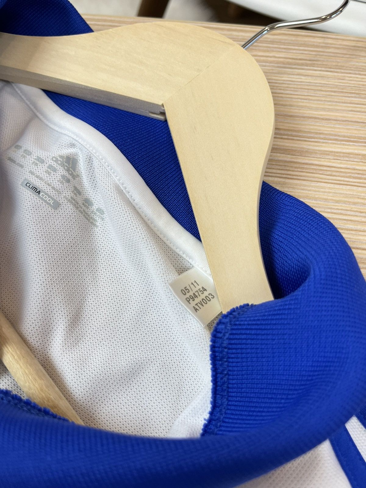Adidas × Vintage Dynamo Kiev 2011/12 Home Football Shirt Adidas Jersey Soccer Size US XL / EU 56 / 4 - 9 Thumbnail