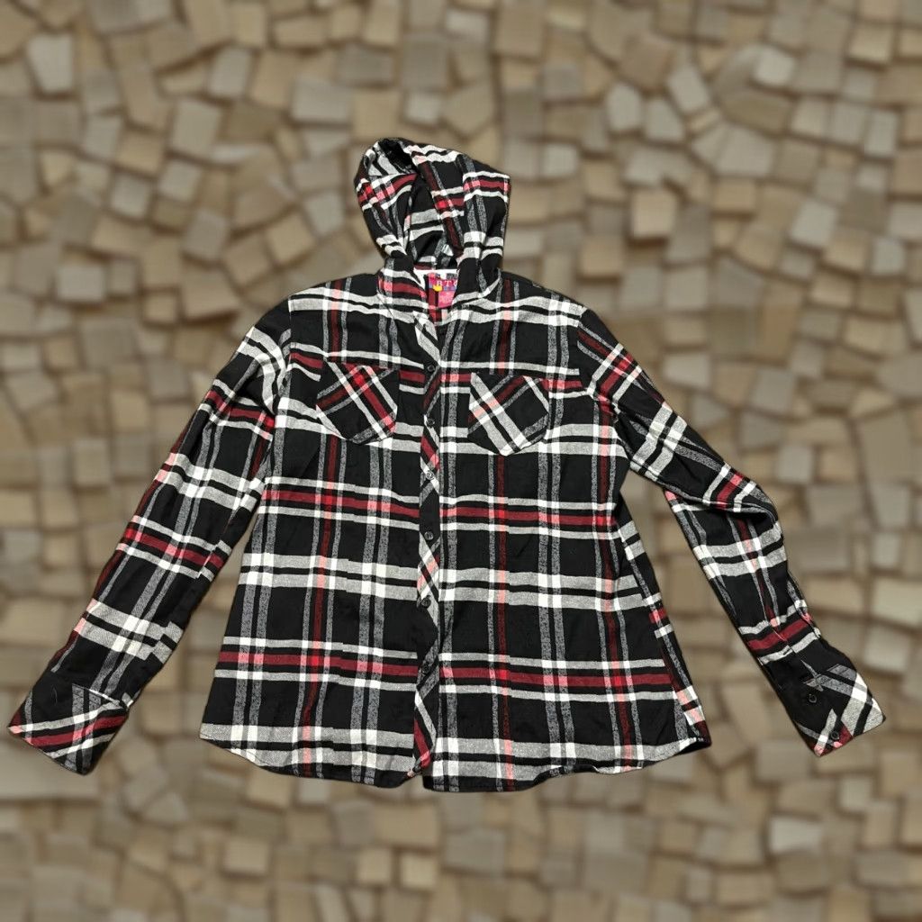 Vintage BTC Shirt Men's XL Black White Red Plaid Button Up with Hoodie Mens Size US XL / EU 56 / 4 - 1 Thumbnail