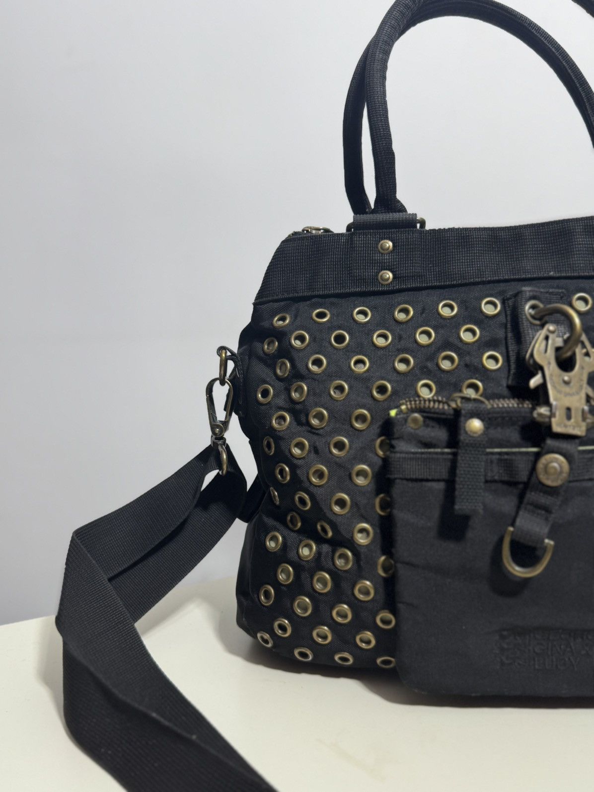 George Gina & Lucy Vintage 2010 GG&L Eye Miss Perfect Gold Black Shoulder Bag Size ONE SIZE - 3 Thumbnail