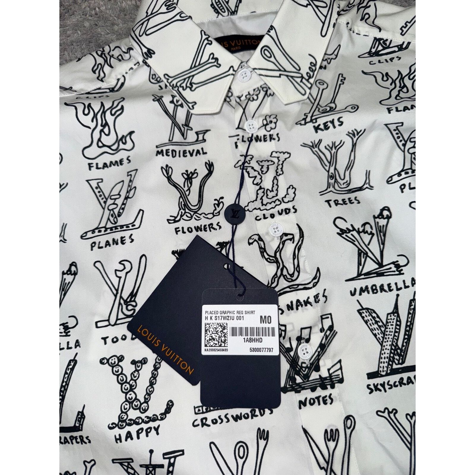 Louis Vuitton Louis Vuitton Placed Graphic Regular Long Sleeve Monogram Size US M / EU 48-50 / 2 - 5 Thumbnail