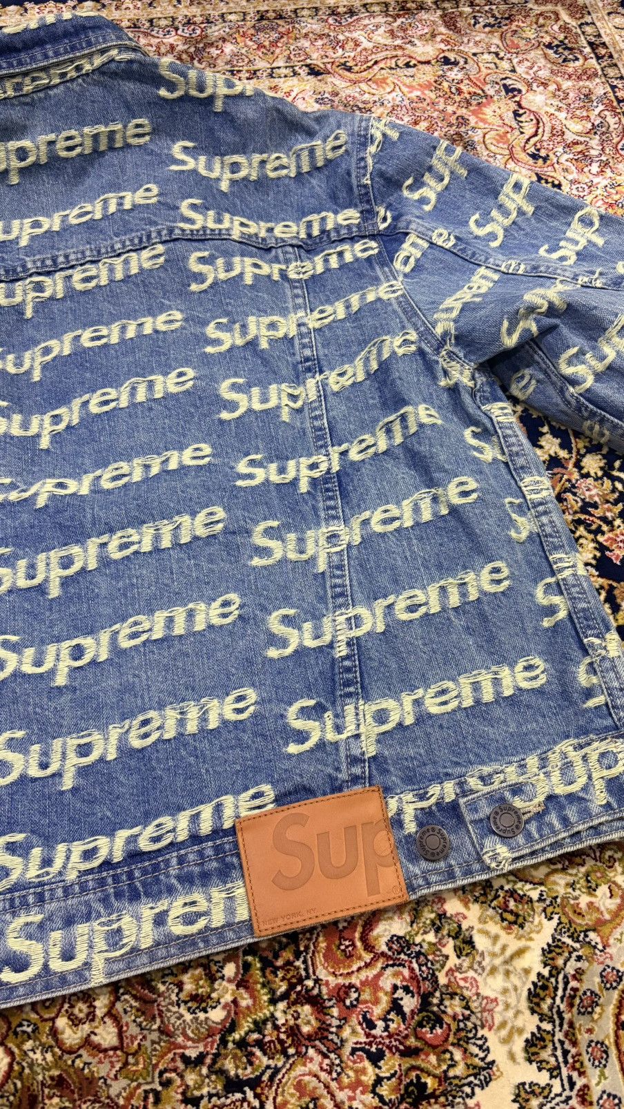 Supreme Supreme frayed denim jacket Size US M / EU 48-50 / 2 - 6 Thumbnail