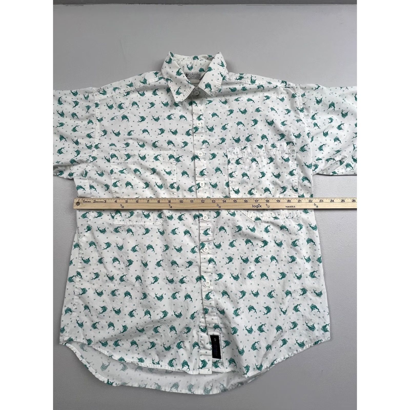 Vintage Columbia Shirt Mens L White Fish Print Short Sleeve Button Up Outdoor Fishing Size US L / EU 52-54 / 3 - 5 Thumbnail