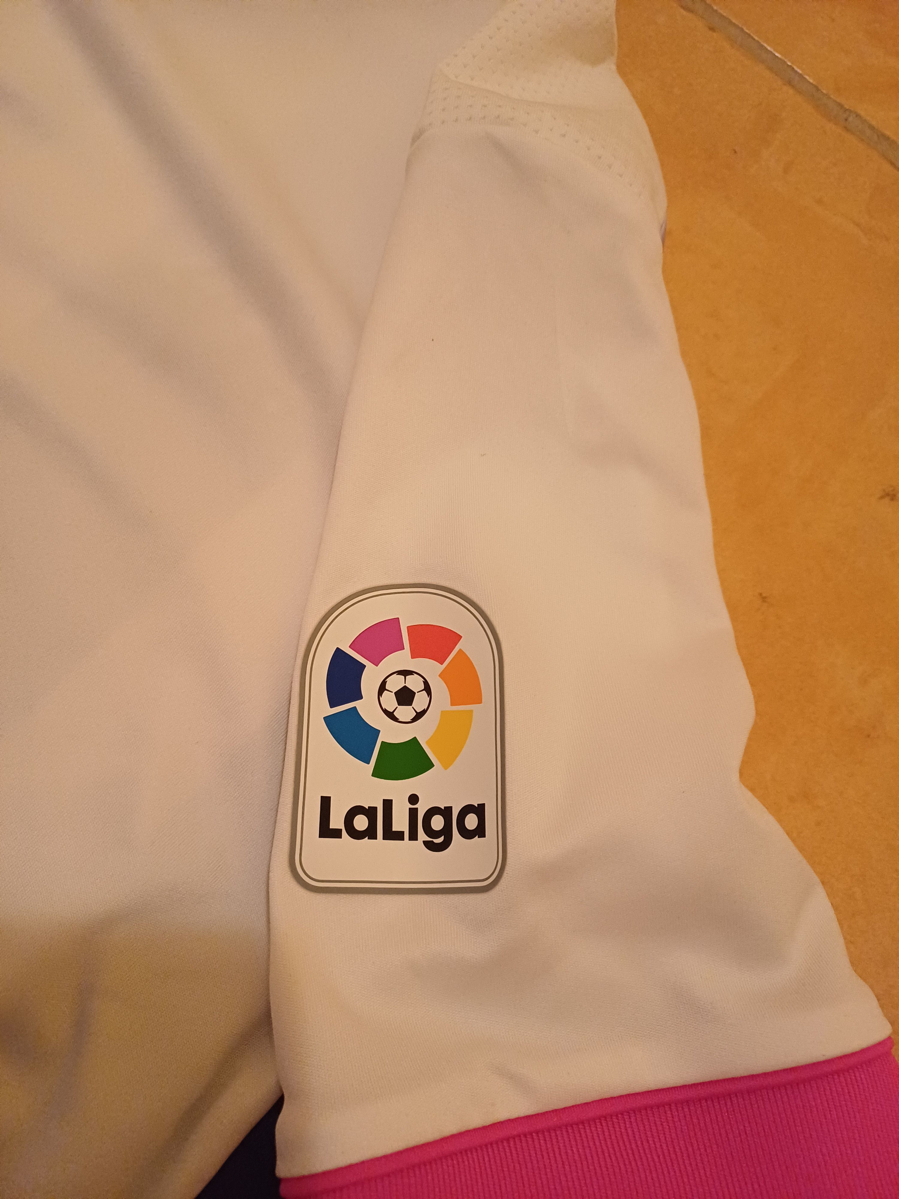 Adidas Adidas Real Valladolid 2020-21 home shirt Size US M / EU 48-50 / 2 - 5 Thumbnail