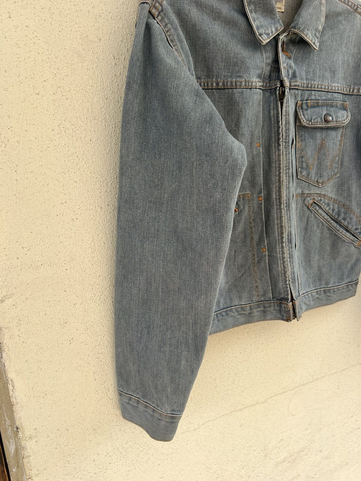 Vintage Vintage 90s Wrangler Blue Bell Faded Grey Denim Jacket Size US L / EU 52-54 / 3 - 10 Thumbnail