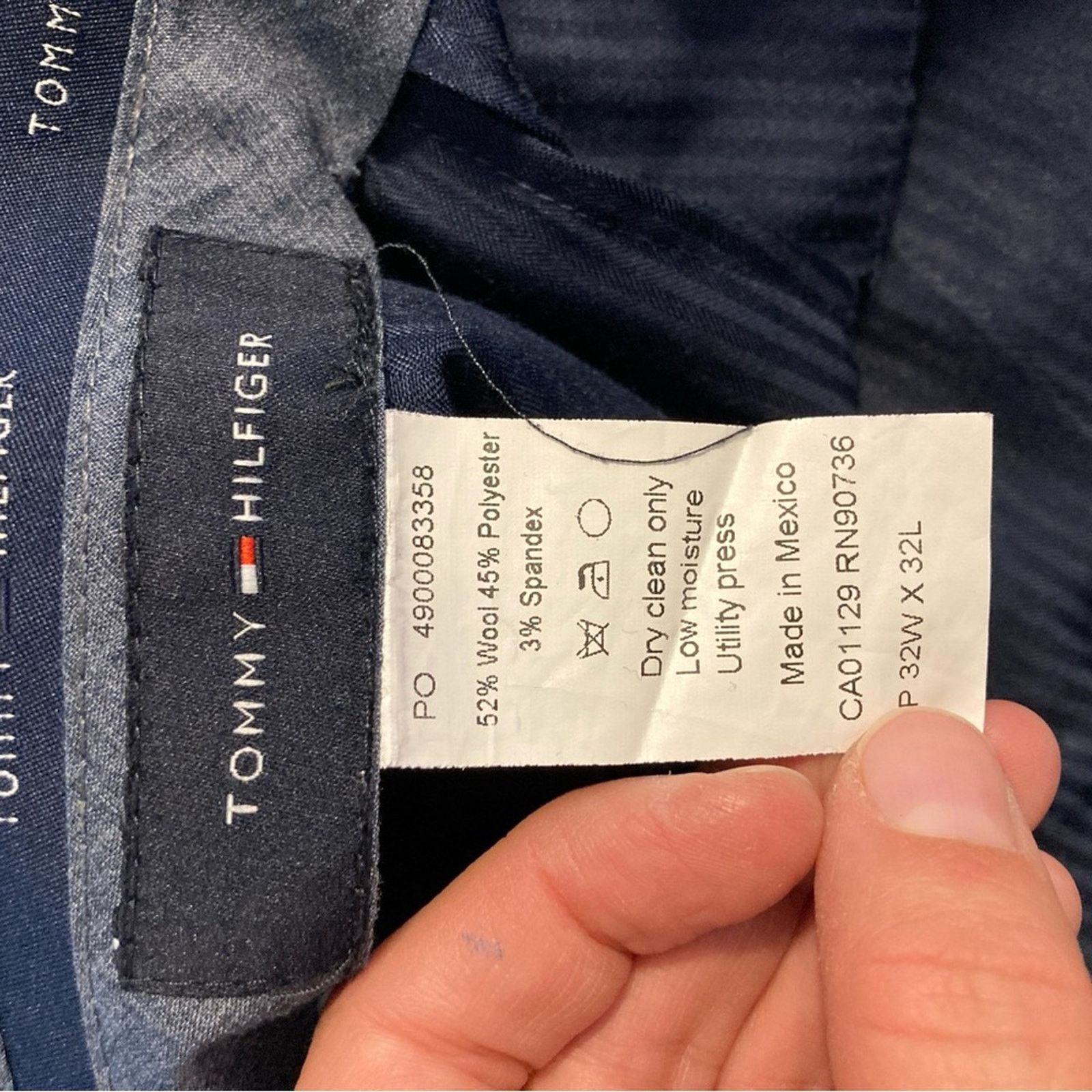 Tommy Hilfiger Tommy Hilfiger Blue Pleated Tapered Straight Leg Dress Pants Size US 32 / EU 48 - 8 Thumbnail