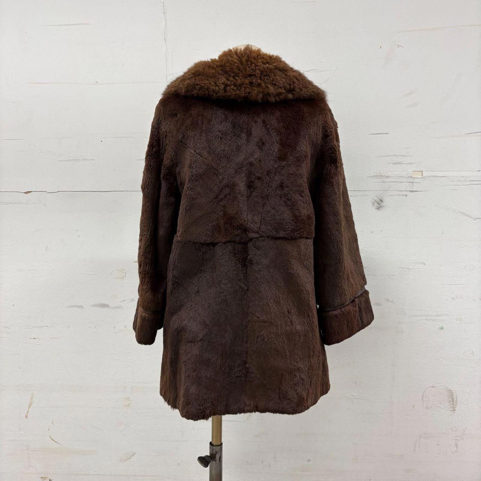 Other Vintage Chocolate Brown Rabbit or Nutria Real Fur Coat Size M / US 6-8 / IT 42-44 - 2 Thumbnail