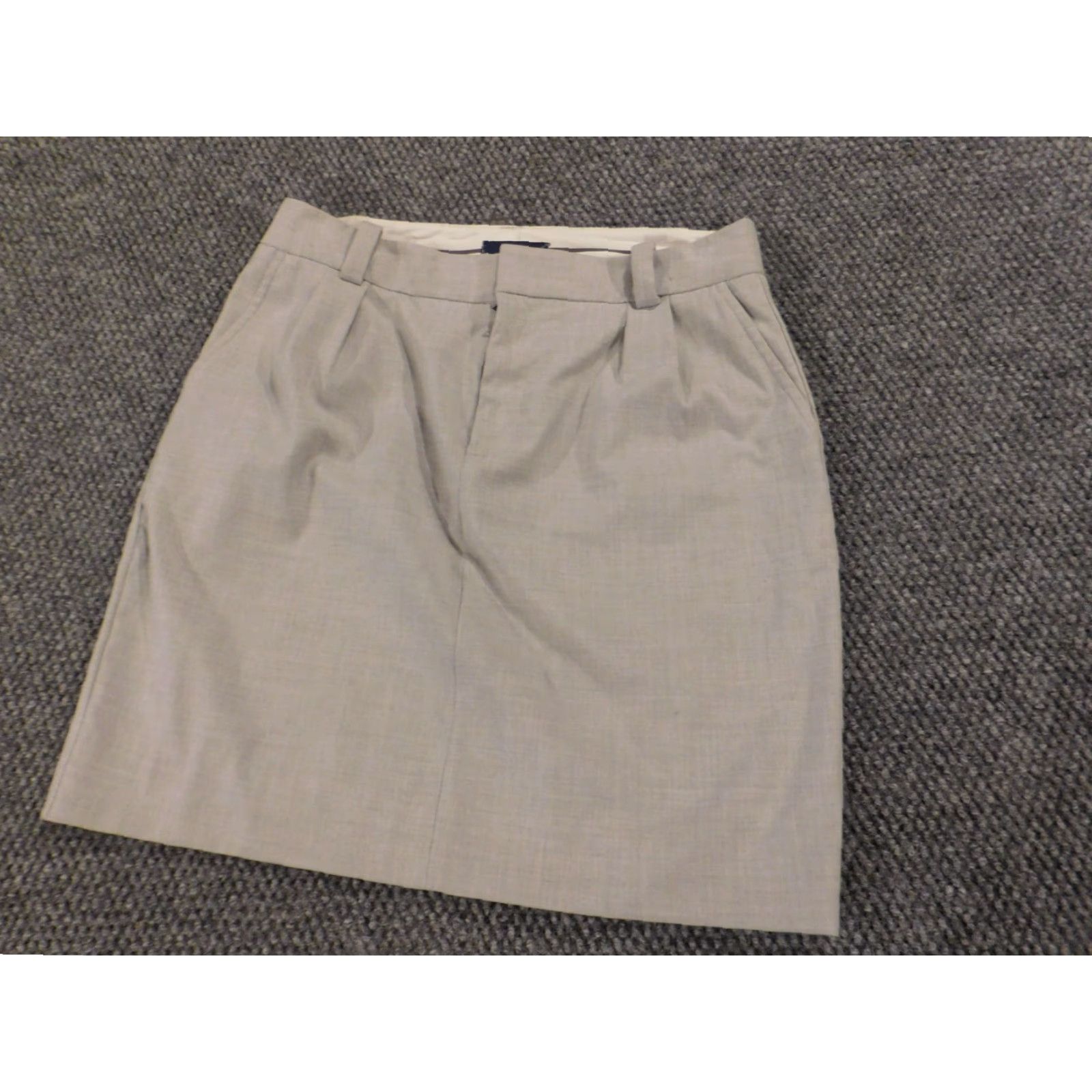 Gap Gap Skirt A-Line Knee Length Gray 27 Womens Knit Rayon Ruffle Lined Casual Vintage No (Designer Flower) Womens Size 27" / US 4 / IT 40 - 2 Thumbnail