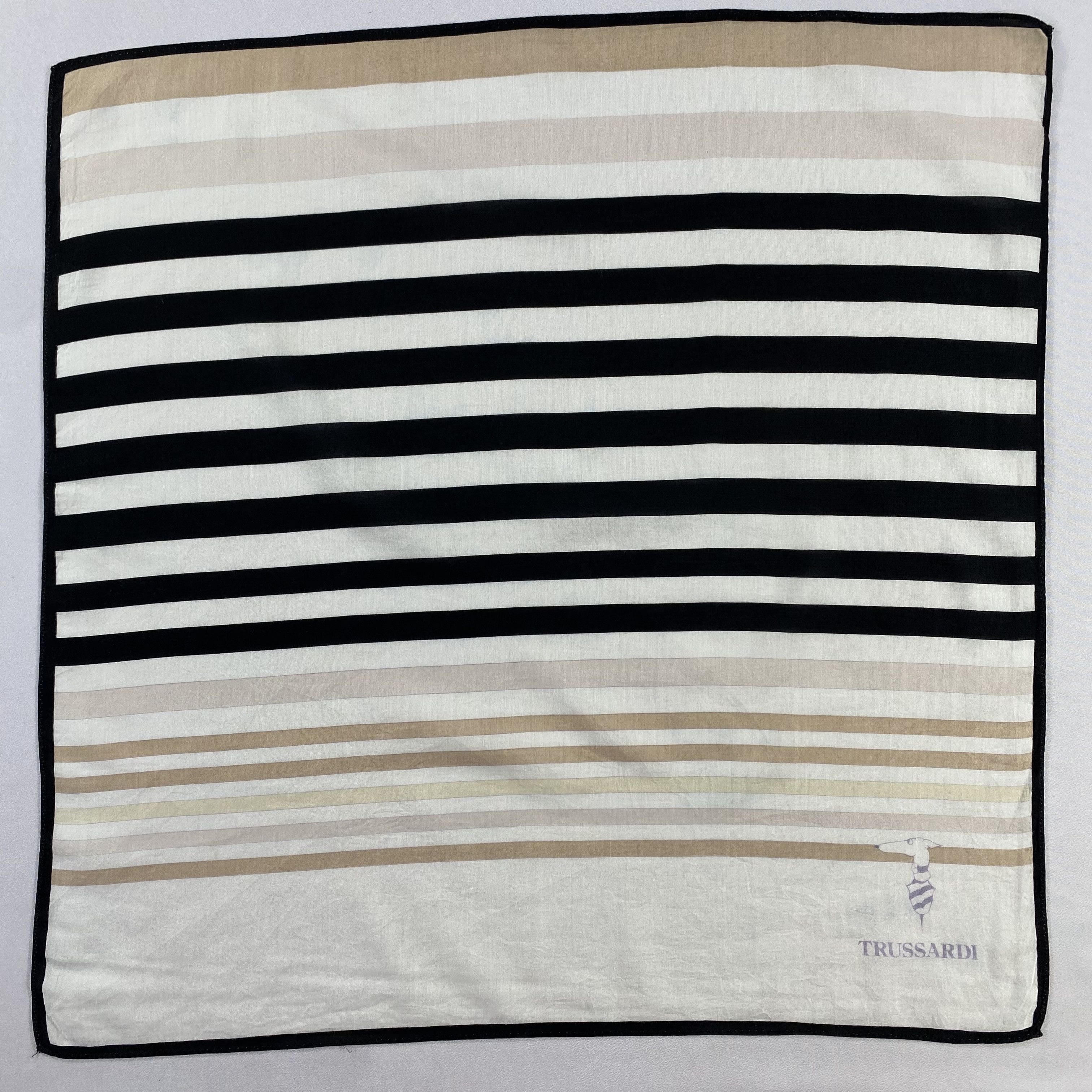 Trussardi × Vintage Trussardi Neckerchief / Bandana / Handkerchief-P1608 Size ONE SIZE - 1 Thumbnail