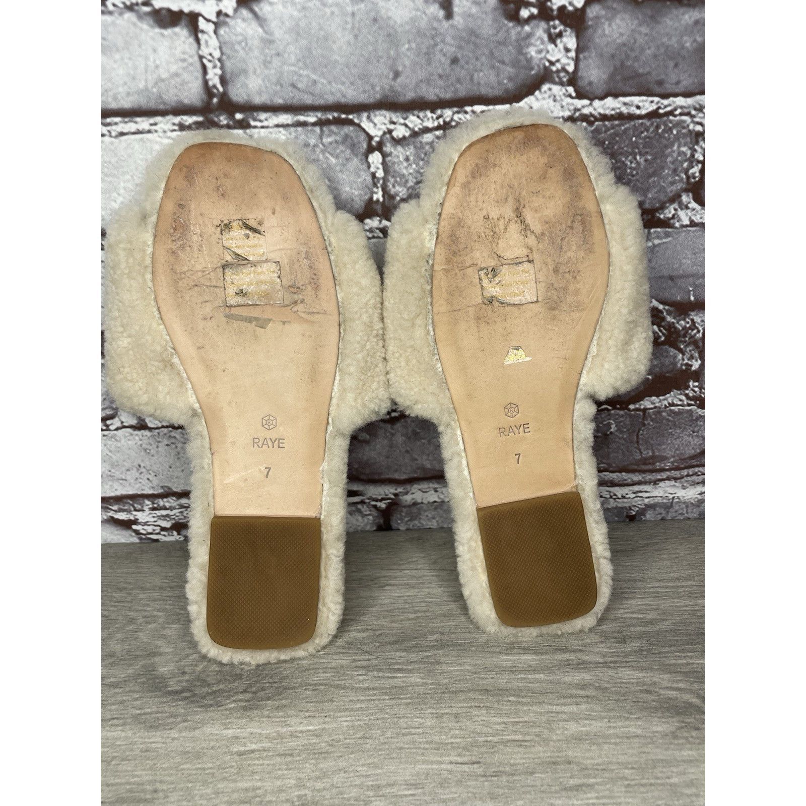 Other Raye Sherp Ivory Cream Faux Fur Slippers Open Toe Sandals Wo Size US 7 / IT 37 - 19 Thumbnail
