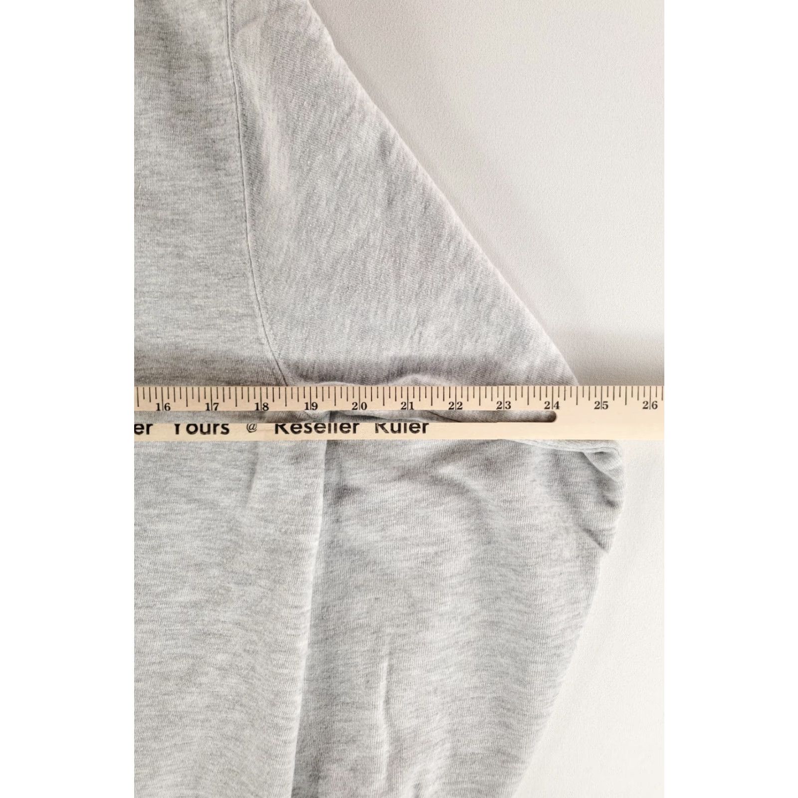 Champion VINTAGE Champion MIT Crew Neck Sweatshirt Gray Embroidered Mens M 90s Size US M / EU 48-50 / 2 - 6 Thumbnail