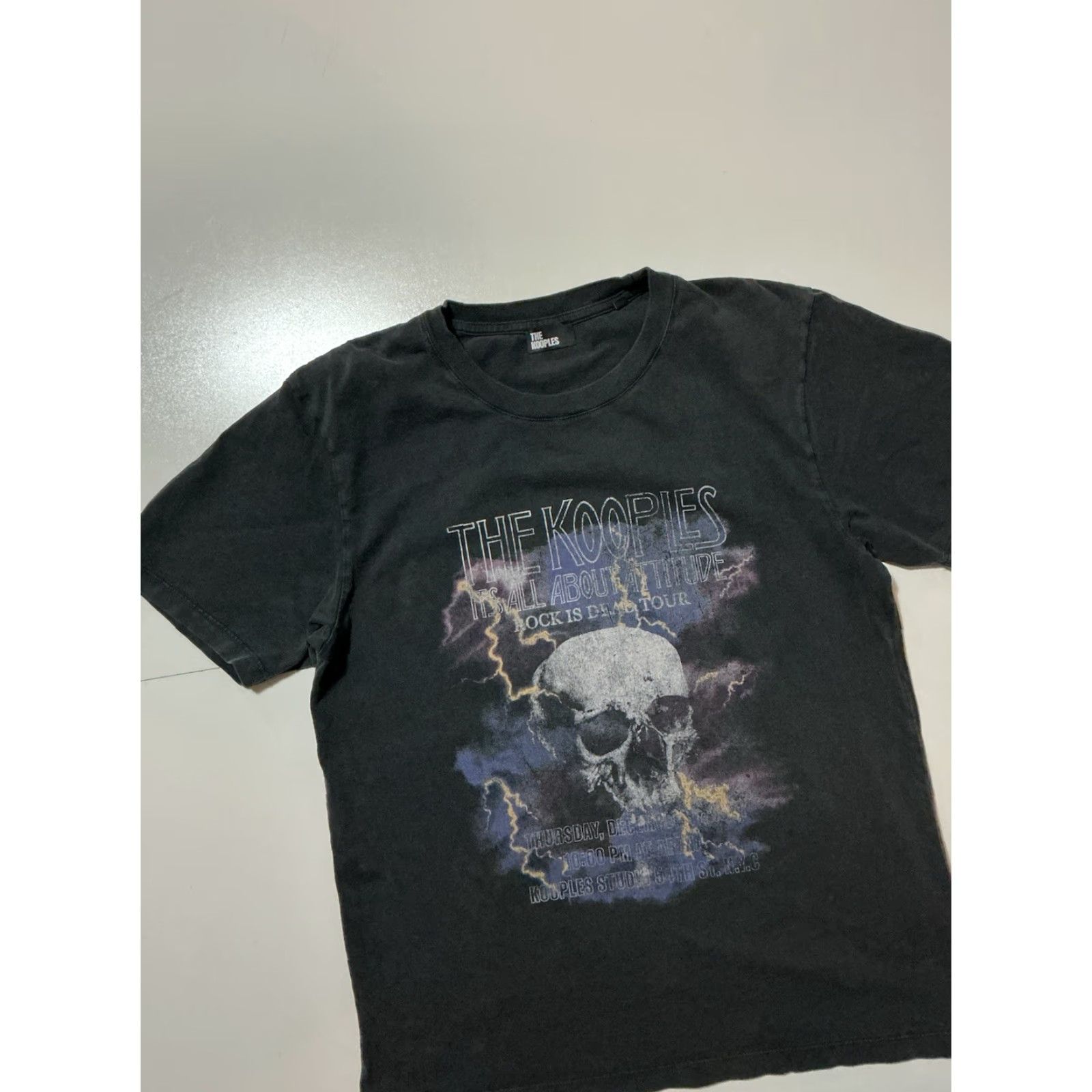The Kooples VINTAGE The Kooples It’s All About Attitude Rock Is Dead Tour Skull Graphic T-Shirt Sz.2 Mens Size US XS / EU 42 / 0 - 4 Thumbnail