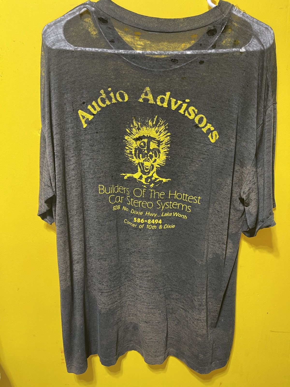Vintage Distressed Paper thin Vintage Audio Advisors T-Shirt Size US XL / EU 56 / 4 - 2 Thumbnail