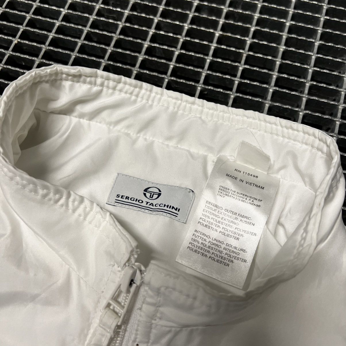 Sergio Tacchini Vintage Jacket Sergio Tacchini Big Logo Size US L / EU 52-54 / 3 - 8 Thumbnail