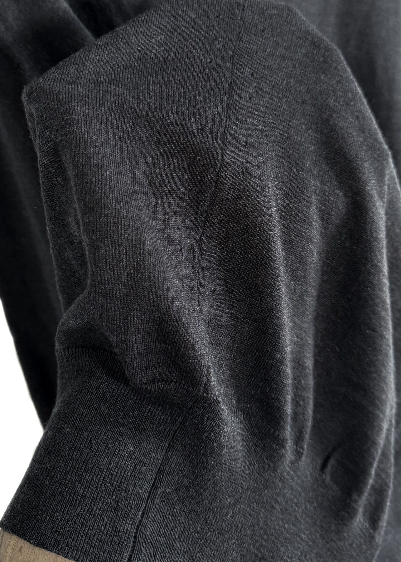 Yves Saint Laurent Yves Saint-Laurent Charcoal V-neck Wool Sweater Size US XL / EU 56 / 4 - 5 Thumbnail