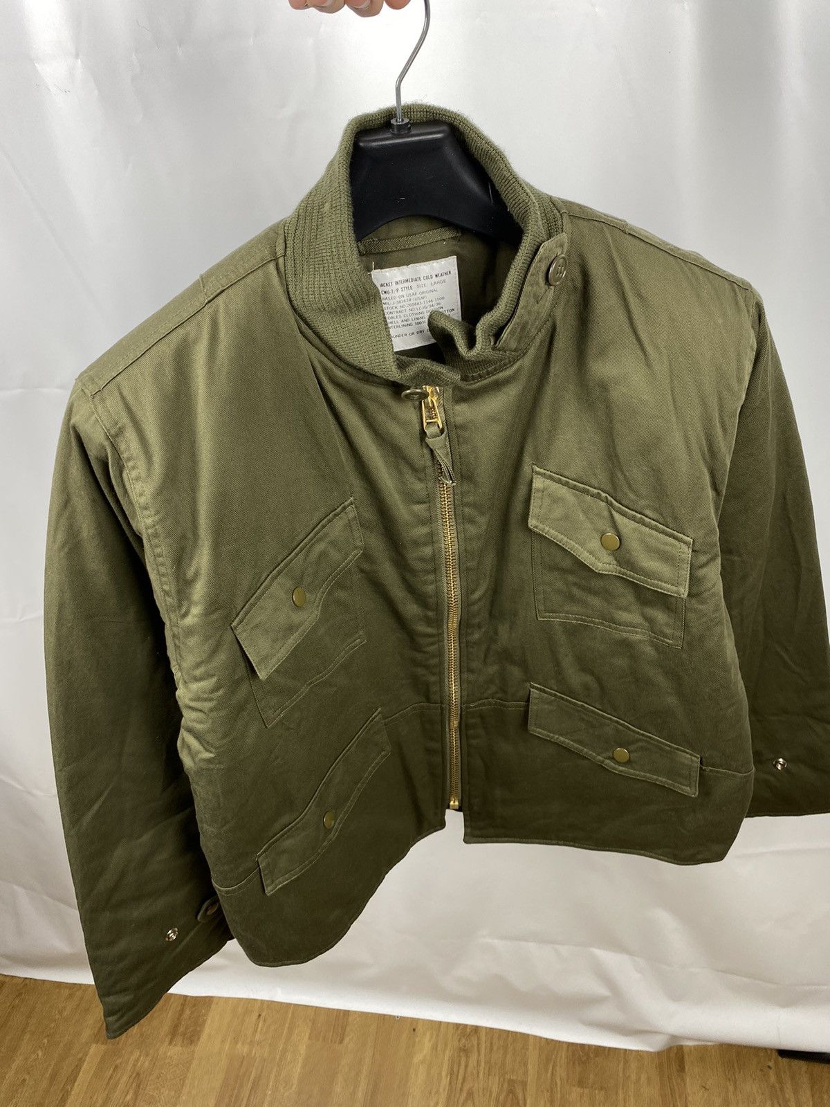 Vintage USAF US Air Force CWU 7p Flight Jacket Vintage size L Size US L / EU 52-54 / 3 - 8 Thumbnail