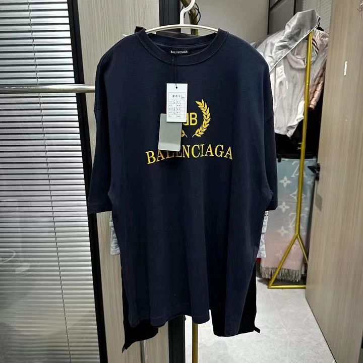 Balenciaga Balenciaga Tibetan wheat ear short sleeves Size US S / EU 44-46 / 1 - 1 Thumbnail