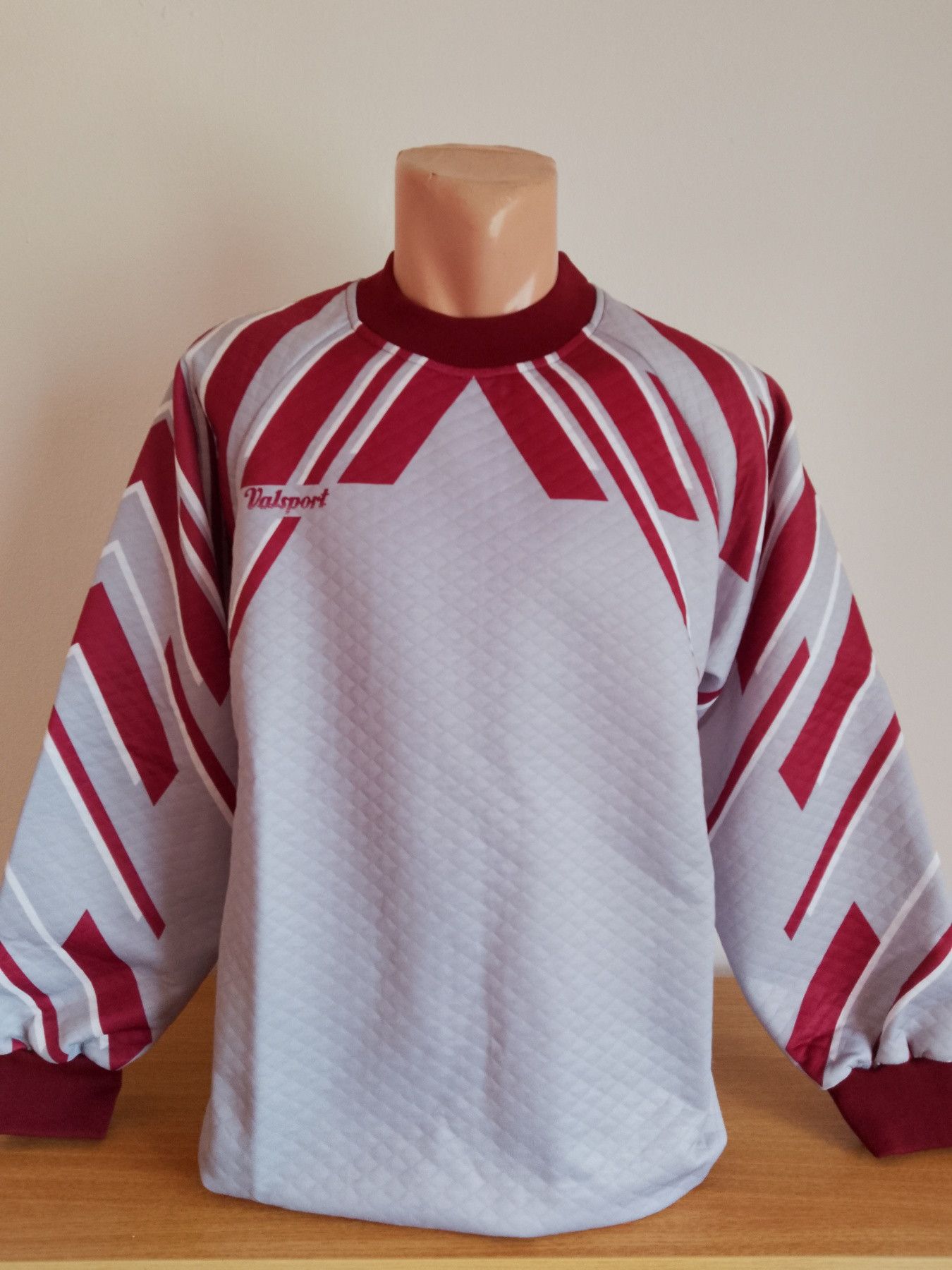 Other Valsport keepers jersey - 2000 - Size S Size US S / EU 44-46 / 1 - 1 Thumbnail