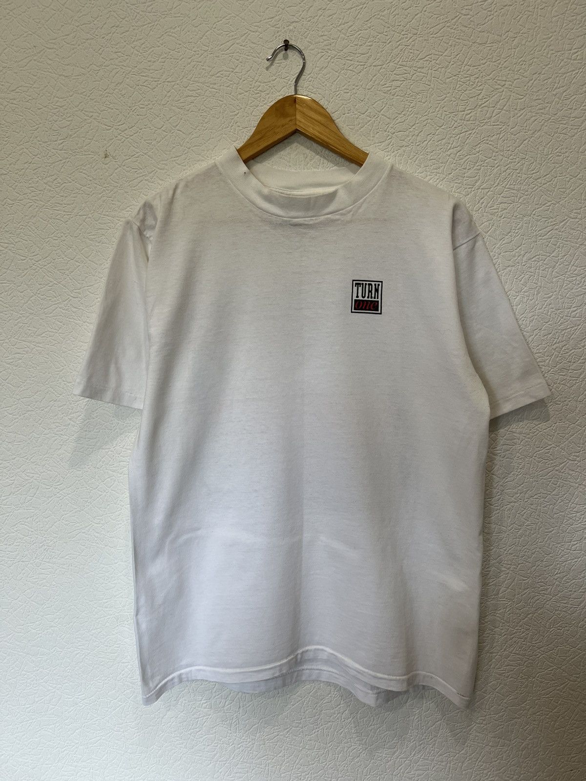 Vintage Vintage 1996 Turn One Racing T Shirt Tee The Art Of Italian Size US L / EU 52-54 / 3 - 2 Thumbnail