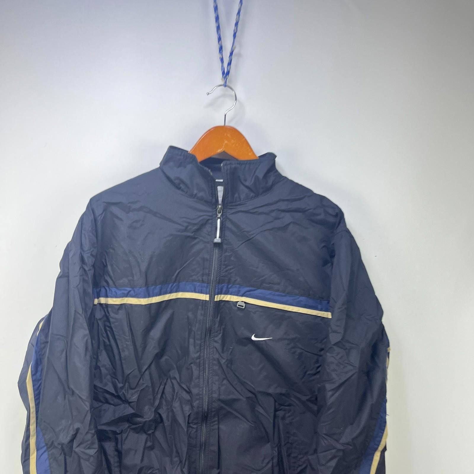 Nike Vintage Nike Y2K Windbreaker Swoosh Jacket Large Size US L / EU 52-54 / 3 - 2 Thumbnail