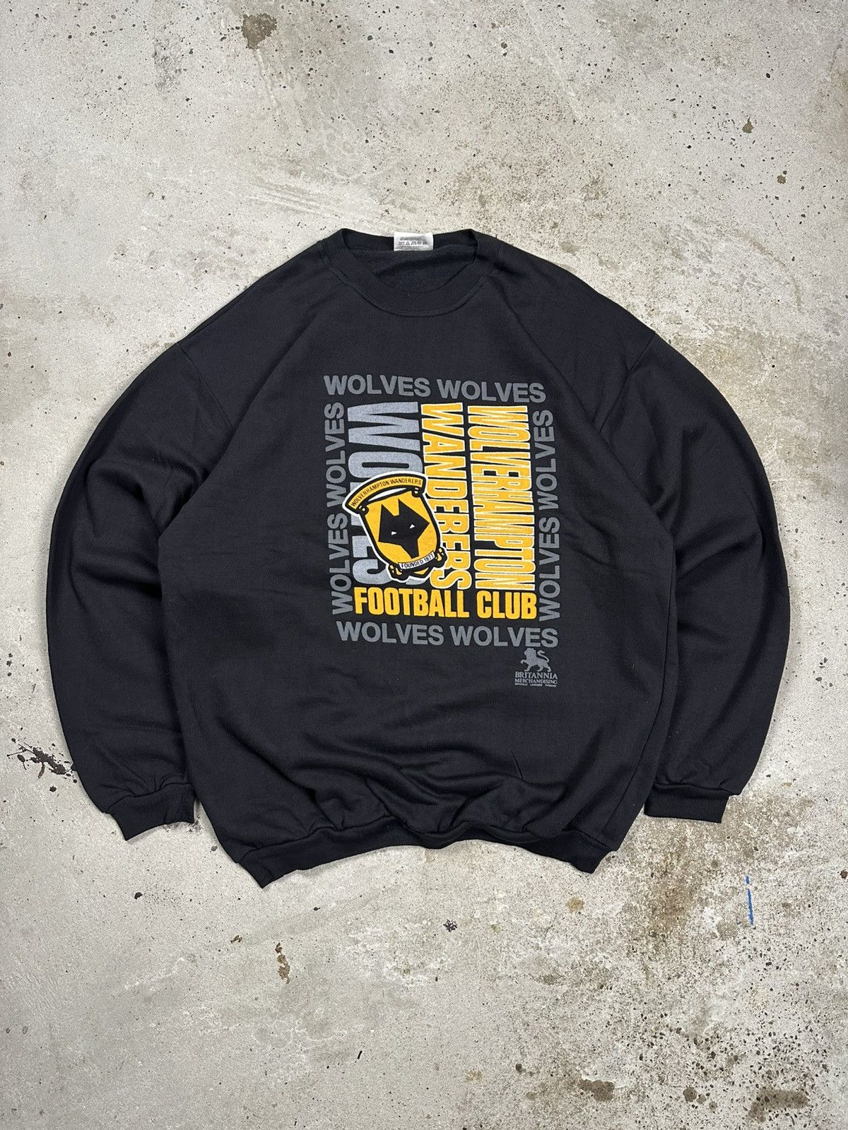 Vintage Vintage 90s Wolverhampton Wanderers Wolves Black Crewneck Size US XL / EU 56 / 4 - 1 Thumbnail