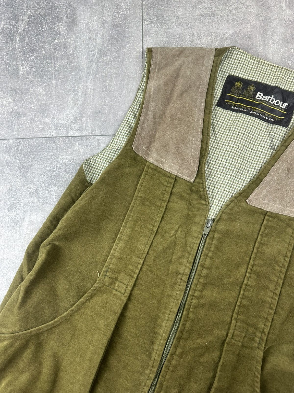 Barbour Barbour Vintage Olive/Green With Suede Shoulder Panels Size US S / EU 44-46 / 1 - 7 Thumbnail