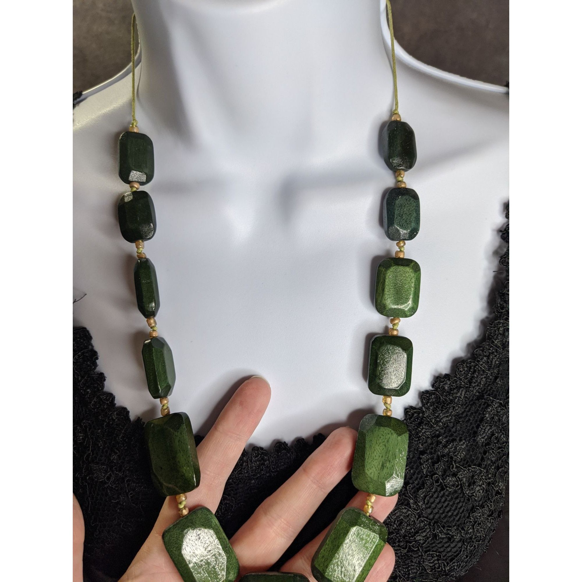 Other Cottagecore Chunky Green Wooden Beaded Necklace Size ONE SIZE - 4 Thumbnail